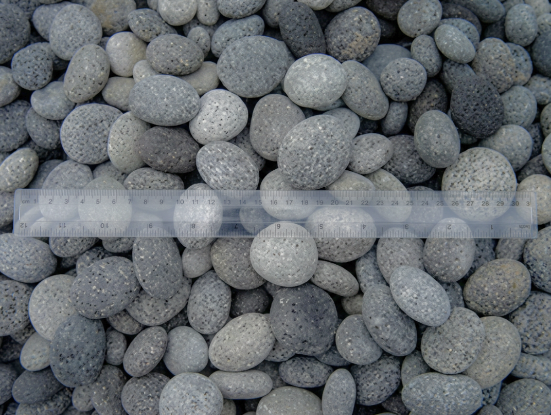 BLACK LAVA Polished Tumbled Garden Pebbles