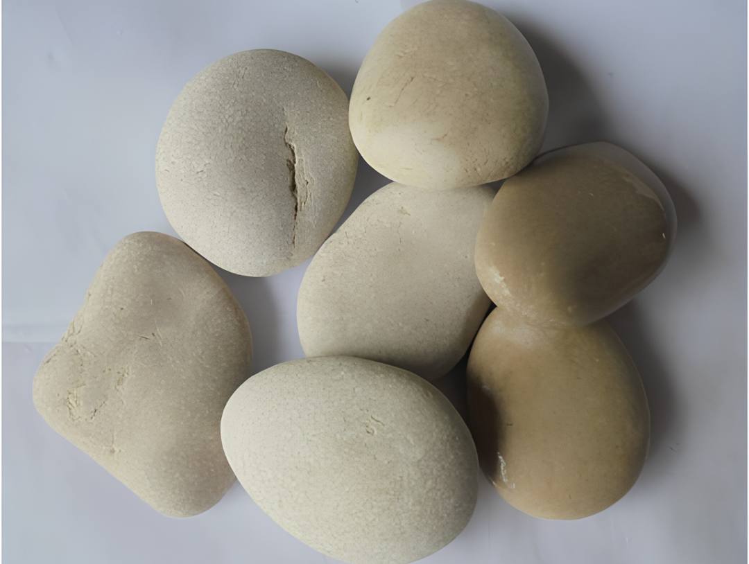 FRENCH TAN Natural Tumbled Garden Pebbles - Havai'iano