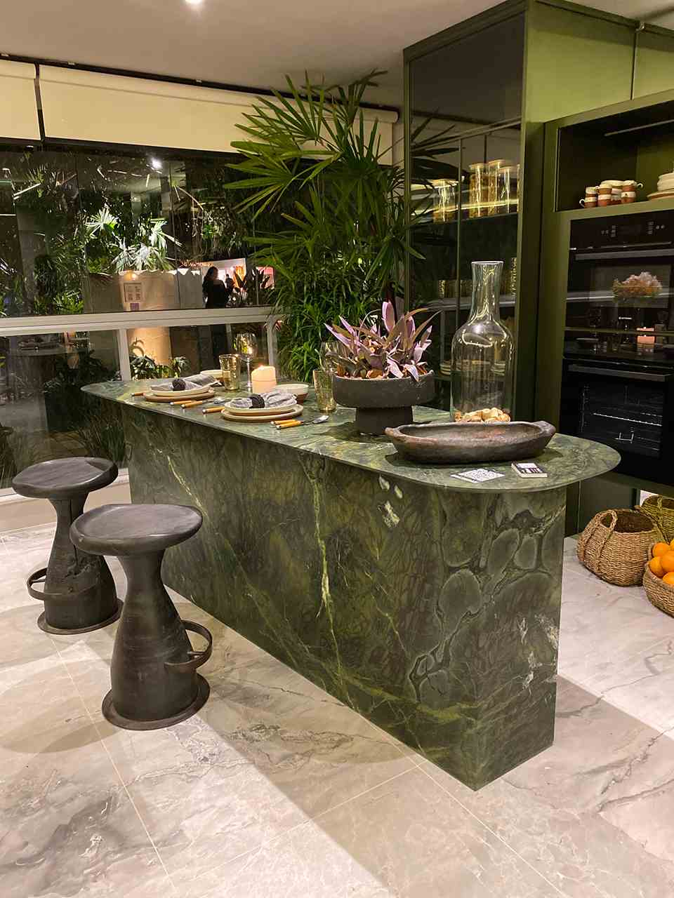 Vitoria Regia Quartzite Slab Hawaii Stone Imports