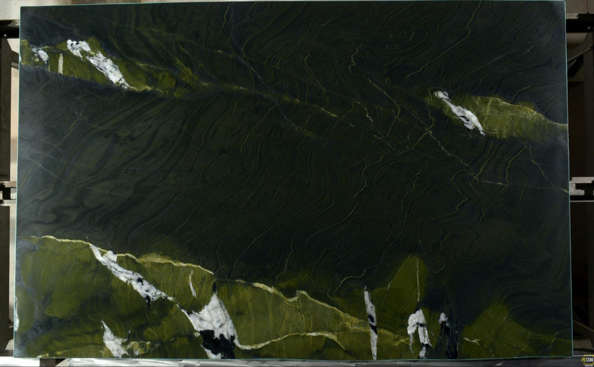 Avocatus Quartzite Slab Hawaii Stone Imports