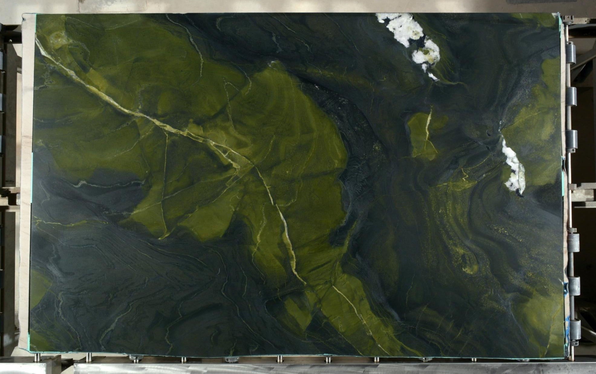 Avocatus Quartzite Slab Hawaii Stone Imports