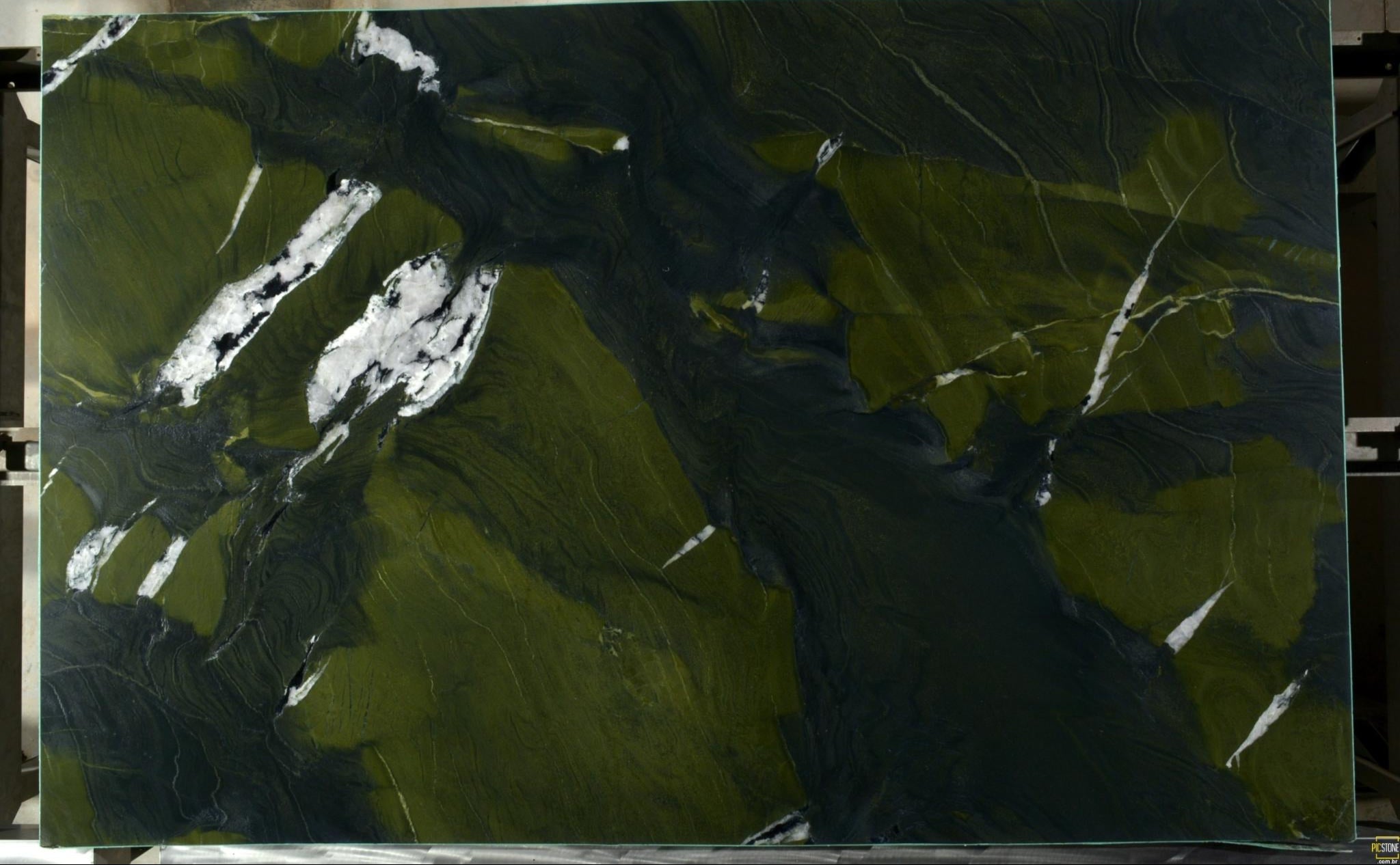 Avocatus Quartzite Slab Hawaii Stone Imports