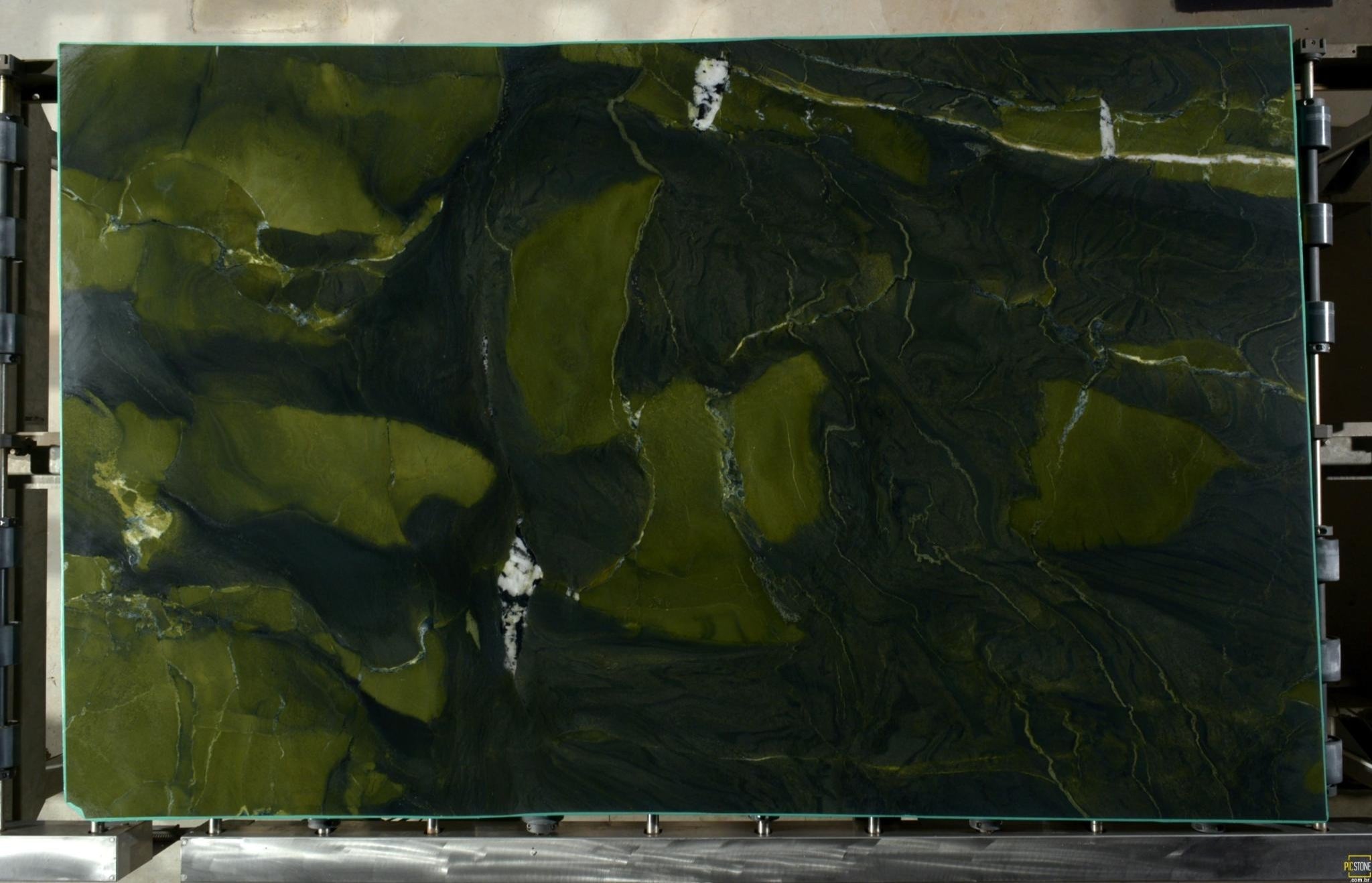 Avocatus Quartzite Slab Hawaii Stone Imports