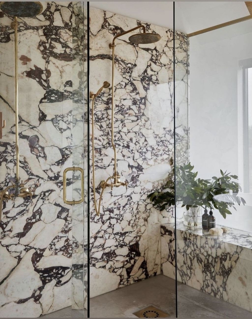 CALACATTA VIOLA Marble Polished Slab