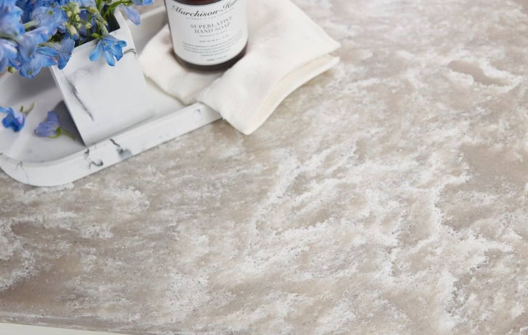 slab-cambria-quartz-bellwater-stone-0565-hawaii-stone-imports