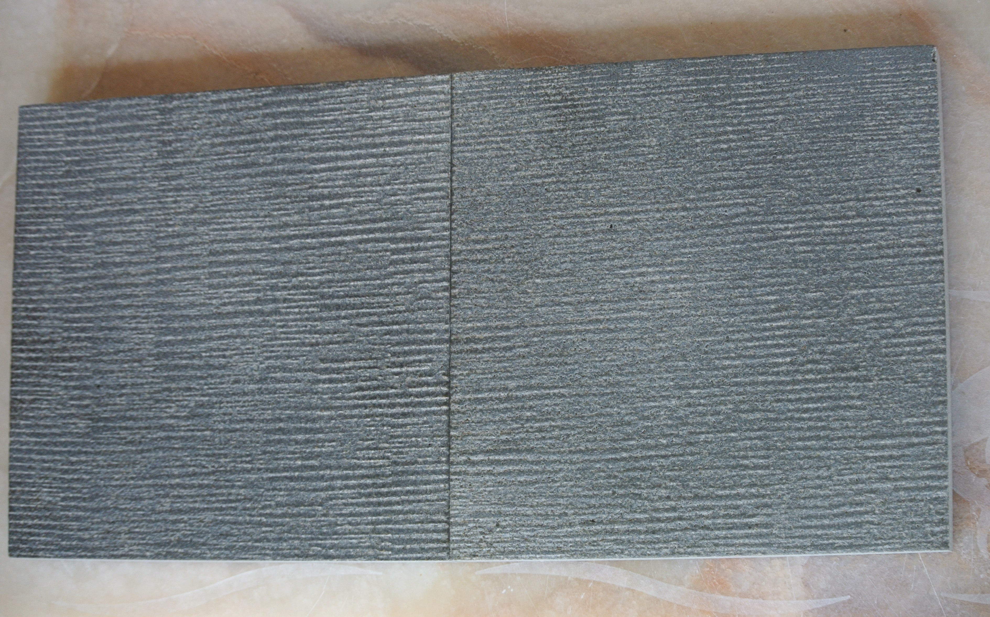 SOLID LAVA GREY Line-Chiseled-Brushed Wall Veneer