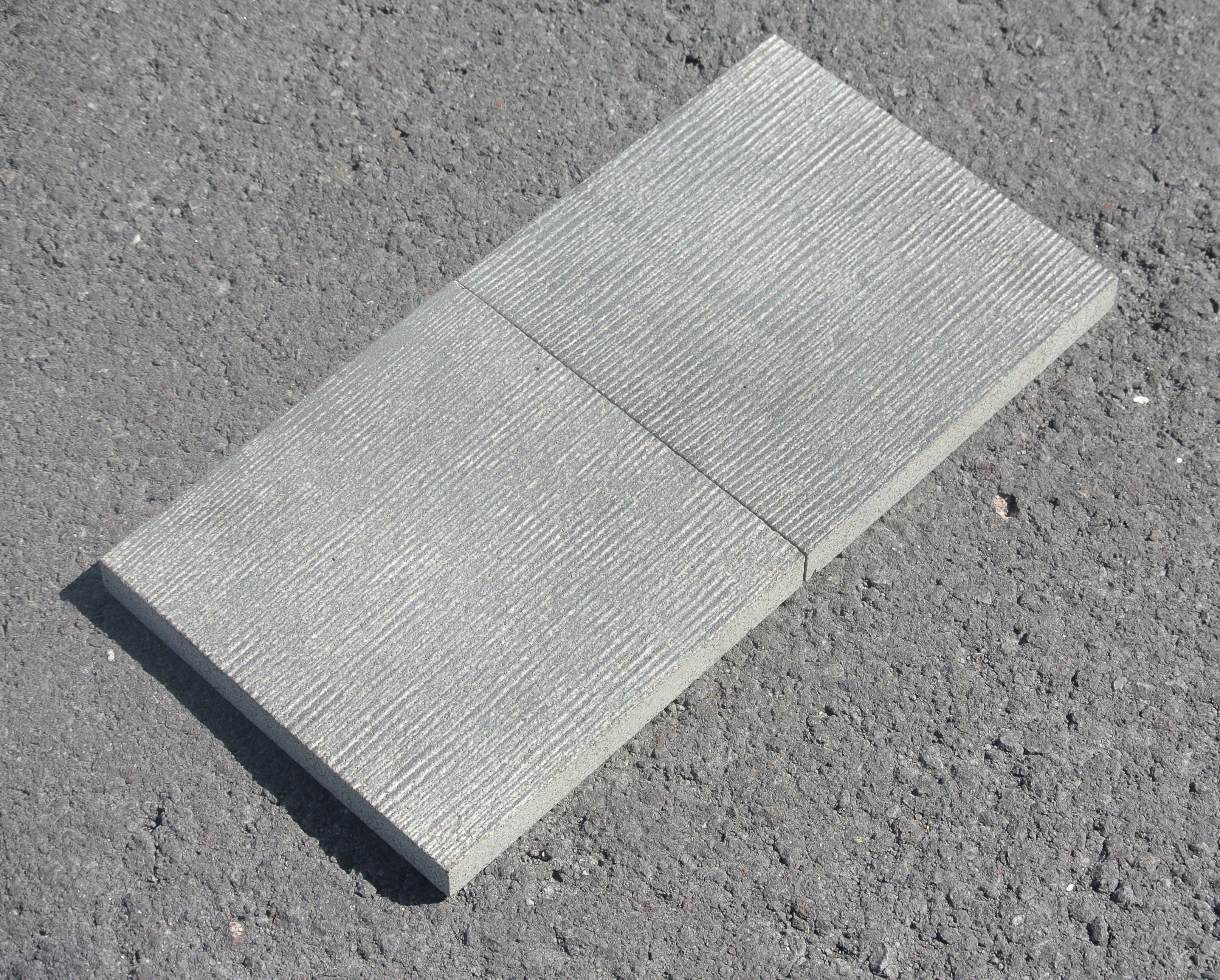 SOLID LAVA GREY Line-Chiseled-Brushed Wall Veneer