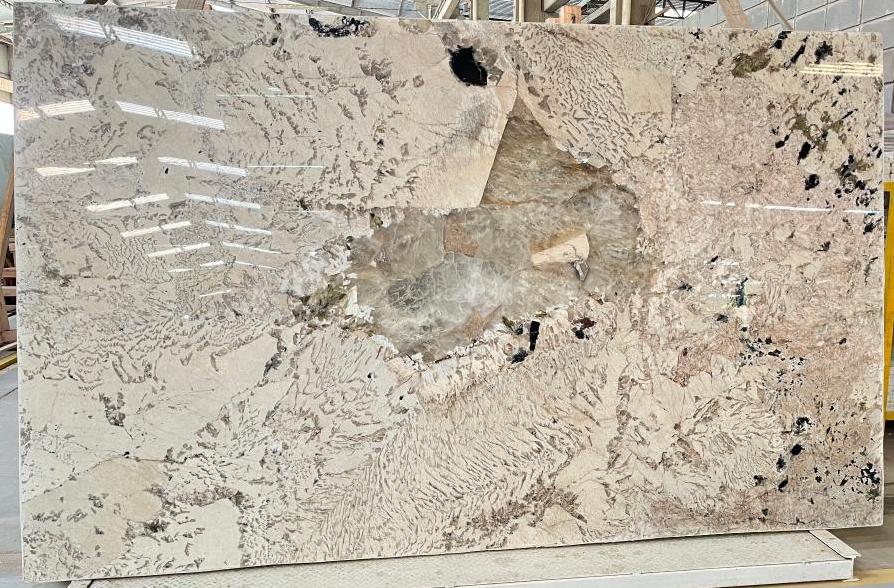 ALPINUS Granite Polished Slab