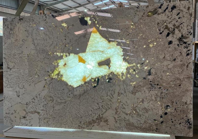 ALPINUS Granite Polished Slab