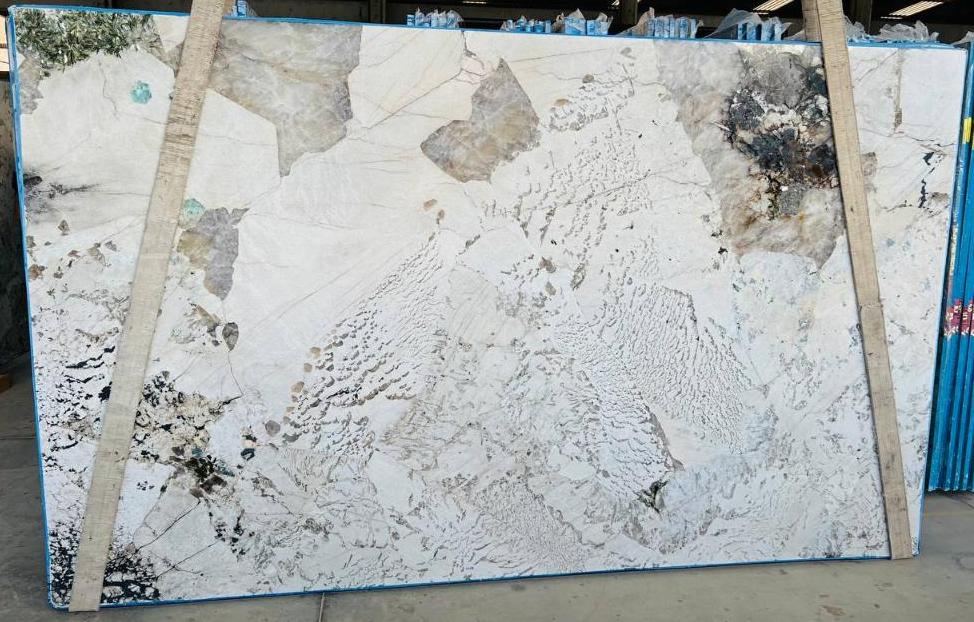 ALPINUS Granite Polished Slab