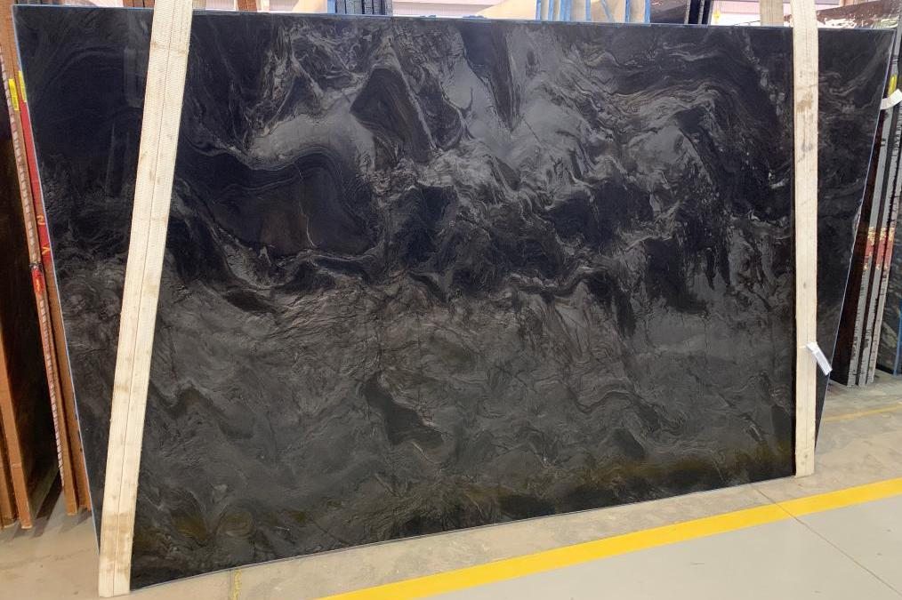 BLACK PHANTUS Quartzite Leather Slab