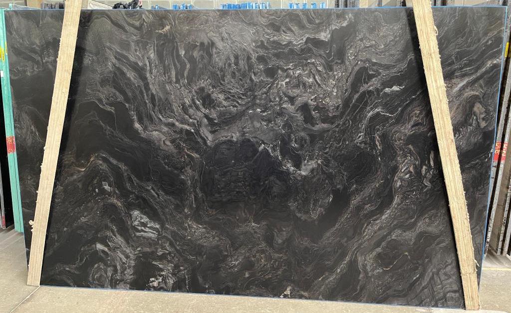 BLACK PHANTUS Quartzite Leather Slab