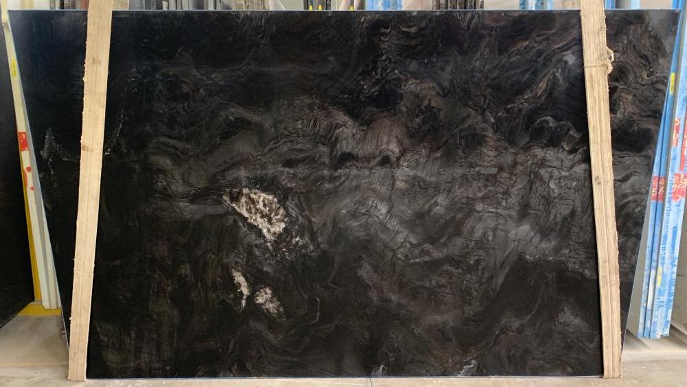 BLACK PHANTUS Quartzite Leather Slab