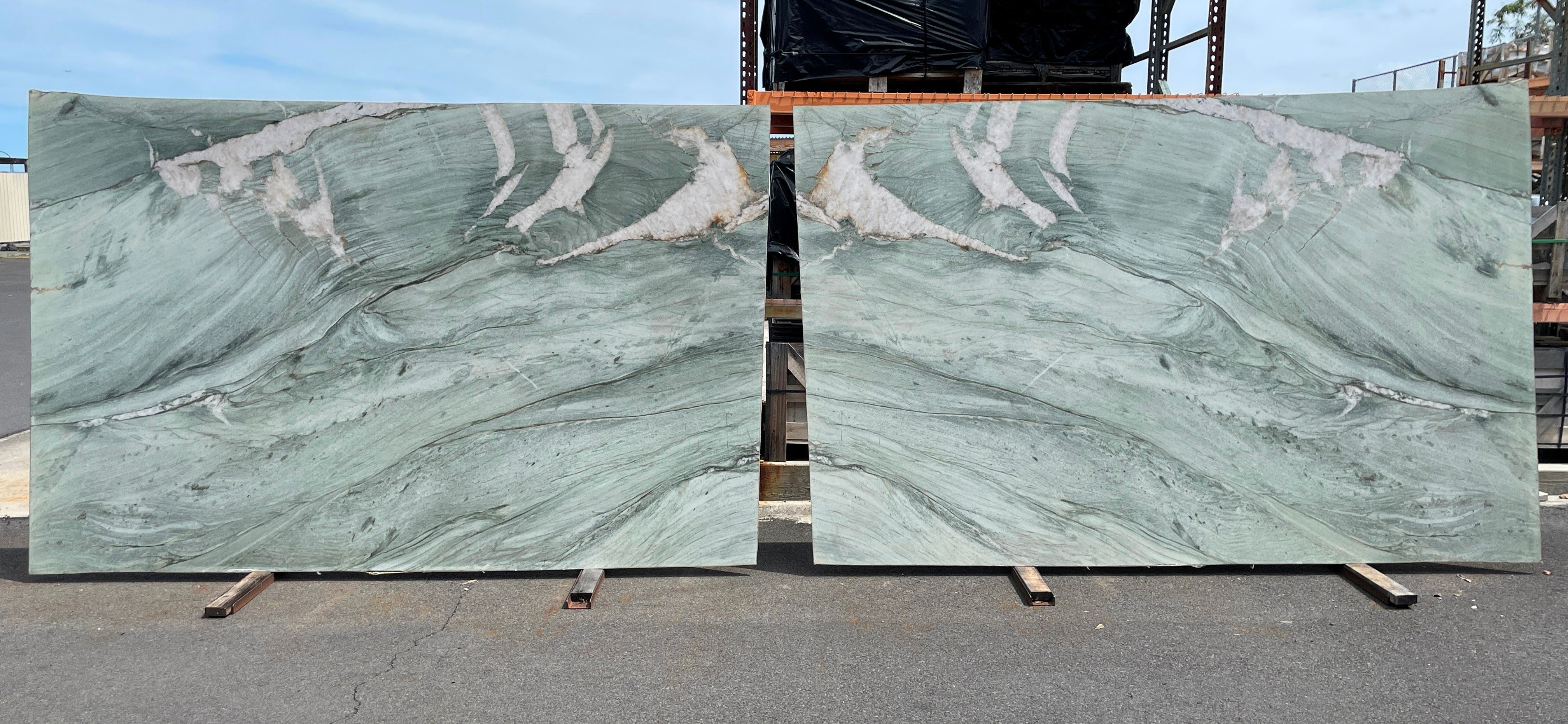 DEL MARE Quartzite Polished Slab