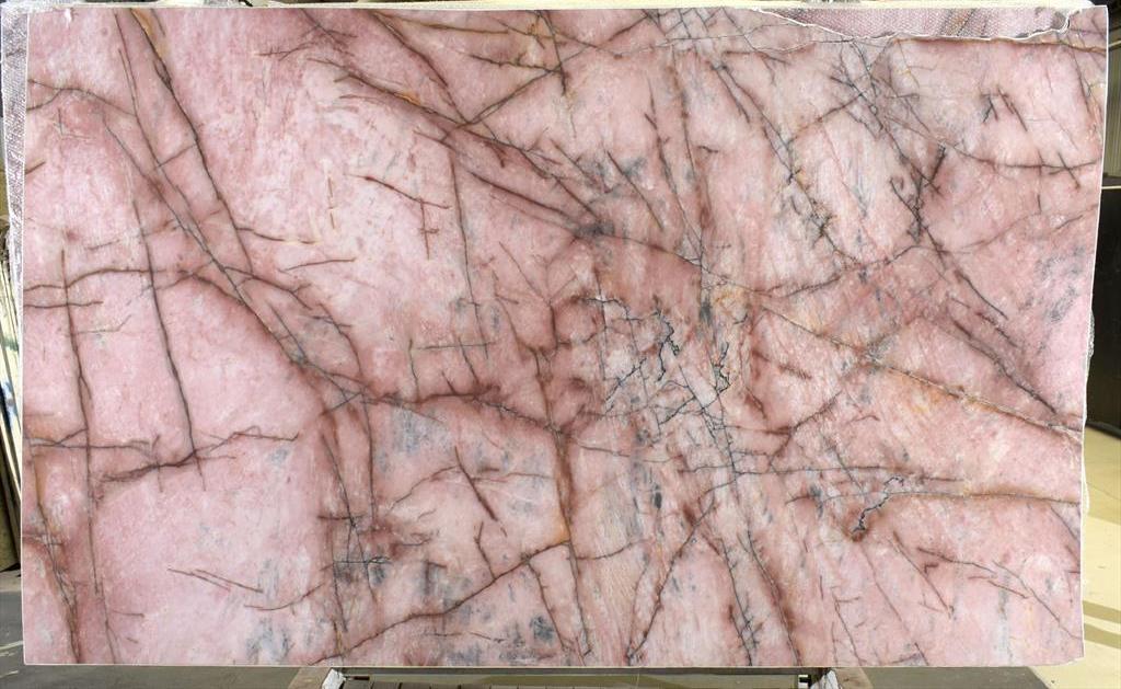 COSMOPOLITAN Quartzite Polished Slab