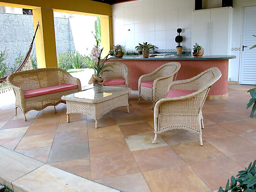 CORAL PINK Quartzite Natural Split-Face Tile