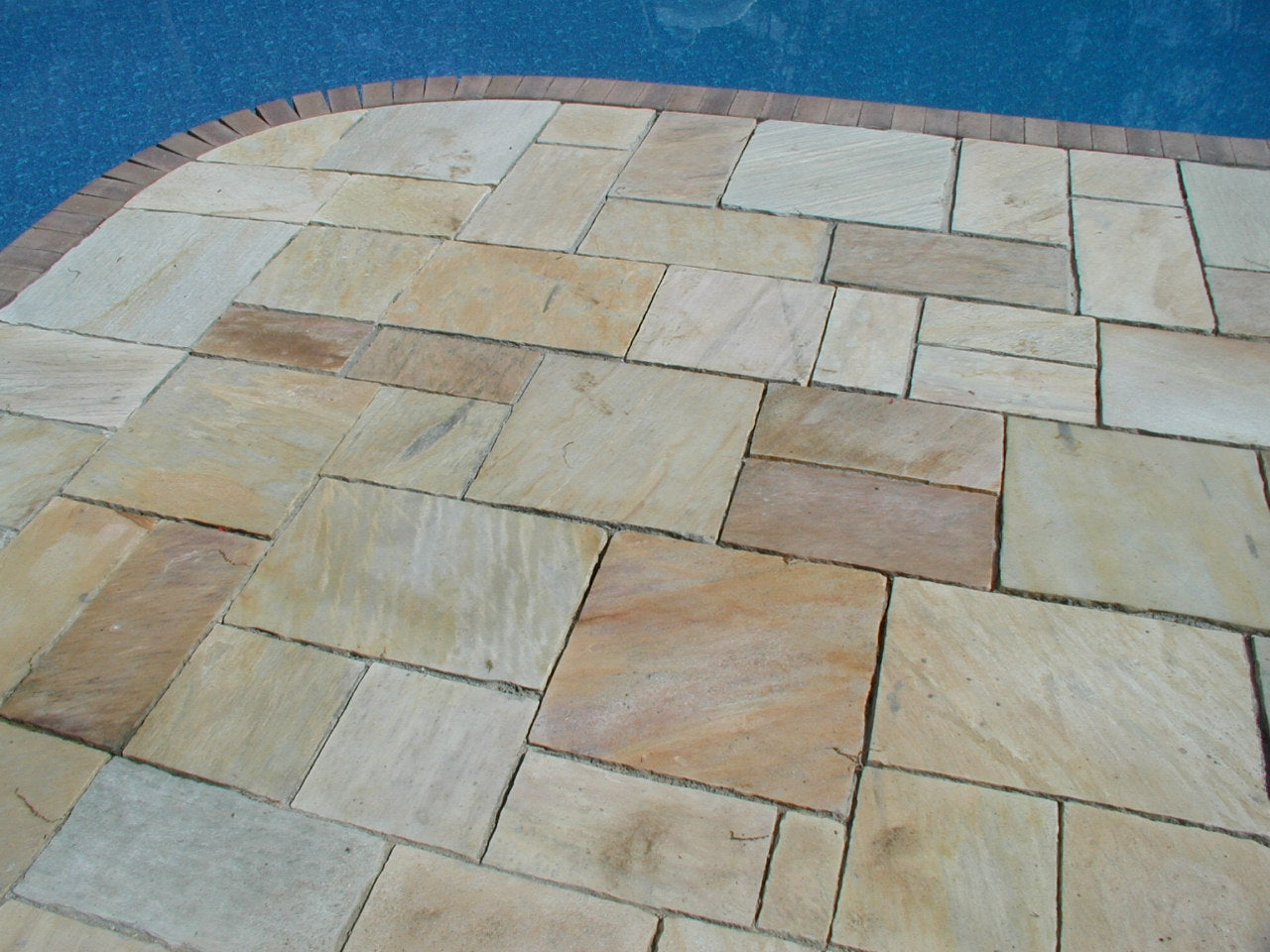 DAFFODIL YELLOW Quartzite Natural Split-Face Square-Rectangle Mix Straight Edge Paver Flagstone