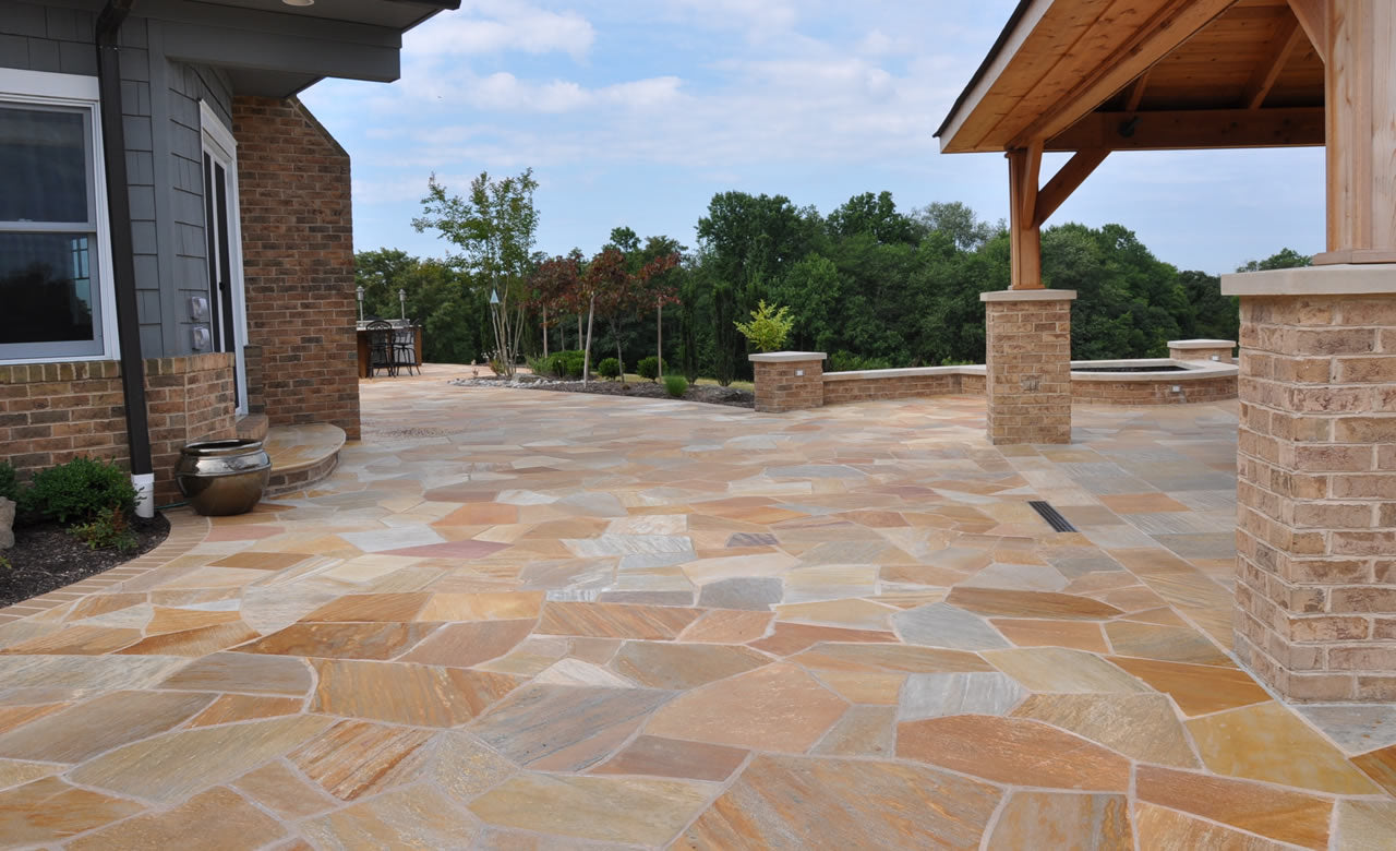 DAFFODIL YELLOW Natural Split-Face Random Edge Paver Flagstone