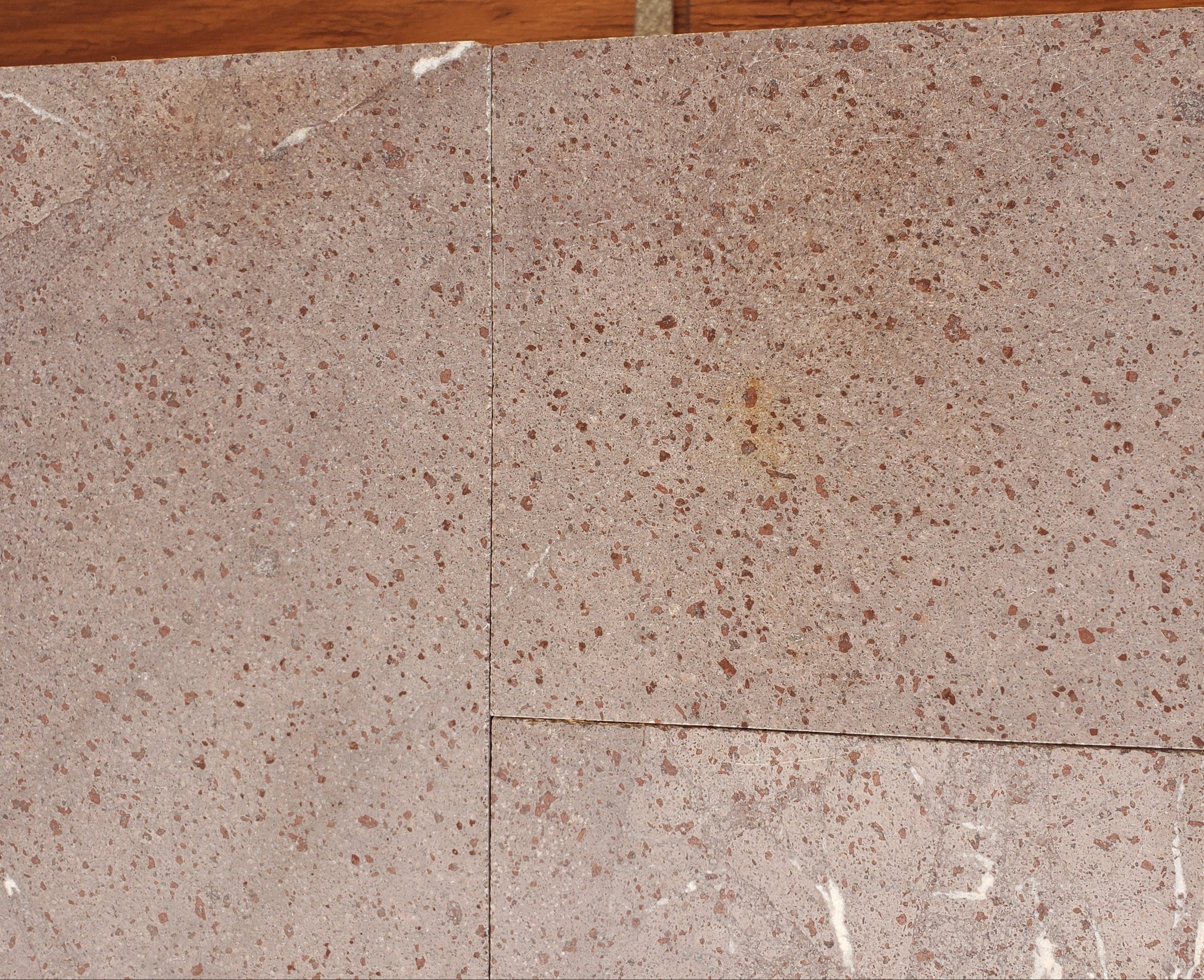 TROPICAL RED Basalt Honed Wall Veneer