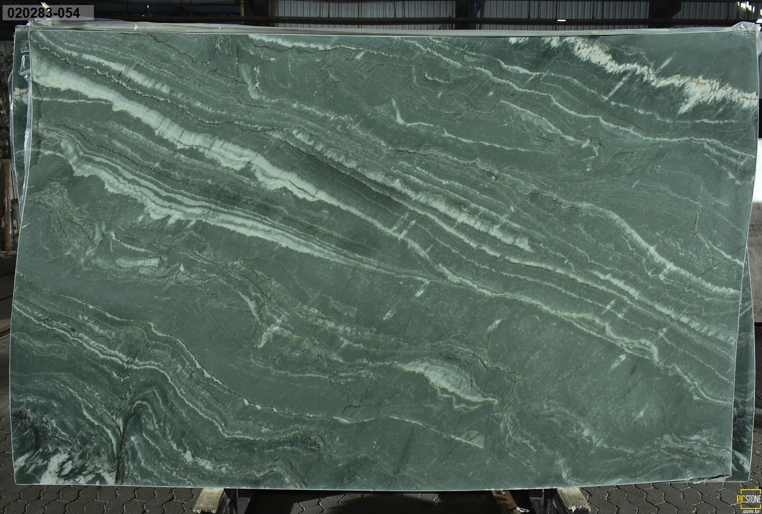 HAVANA GREEN Quartzite Polished Slab