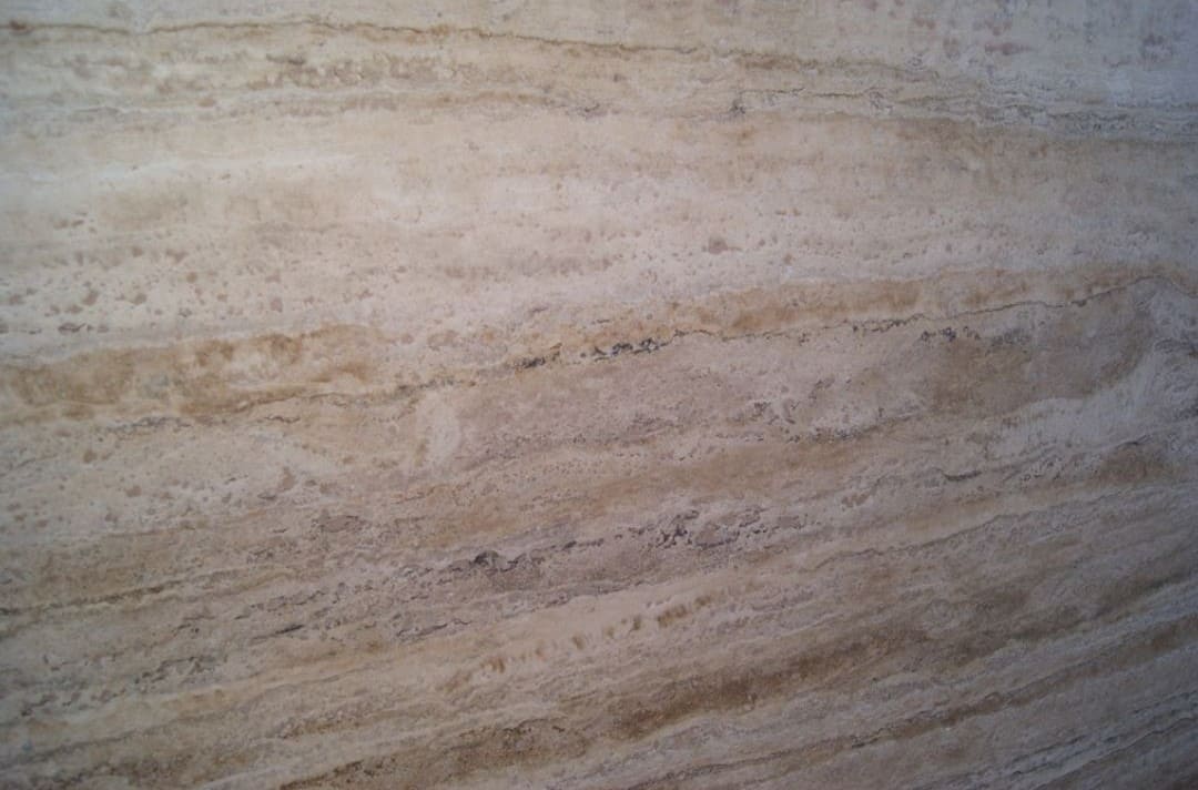 MACHU PICCHU LIGHT Travertine Brushed-Filled Slab