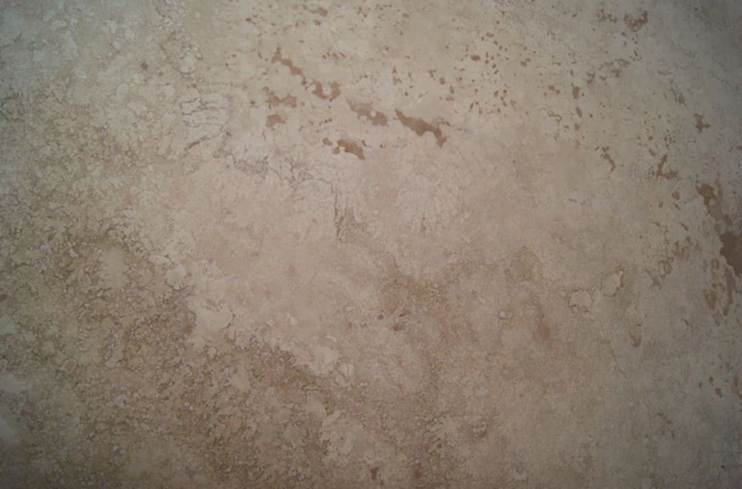 TORNADO DARK Travertine Brushed-Filled Slab