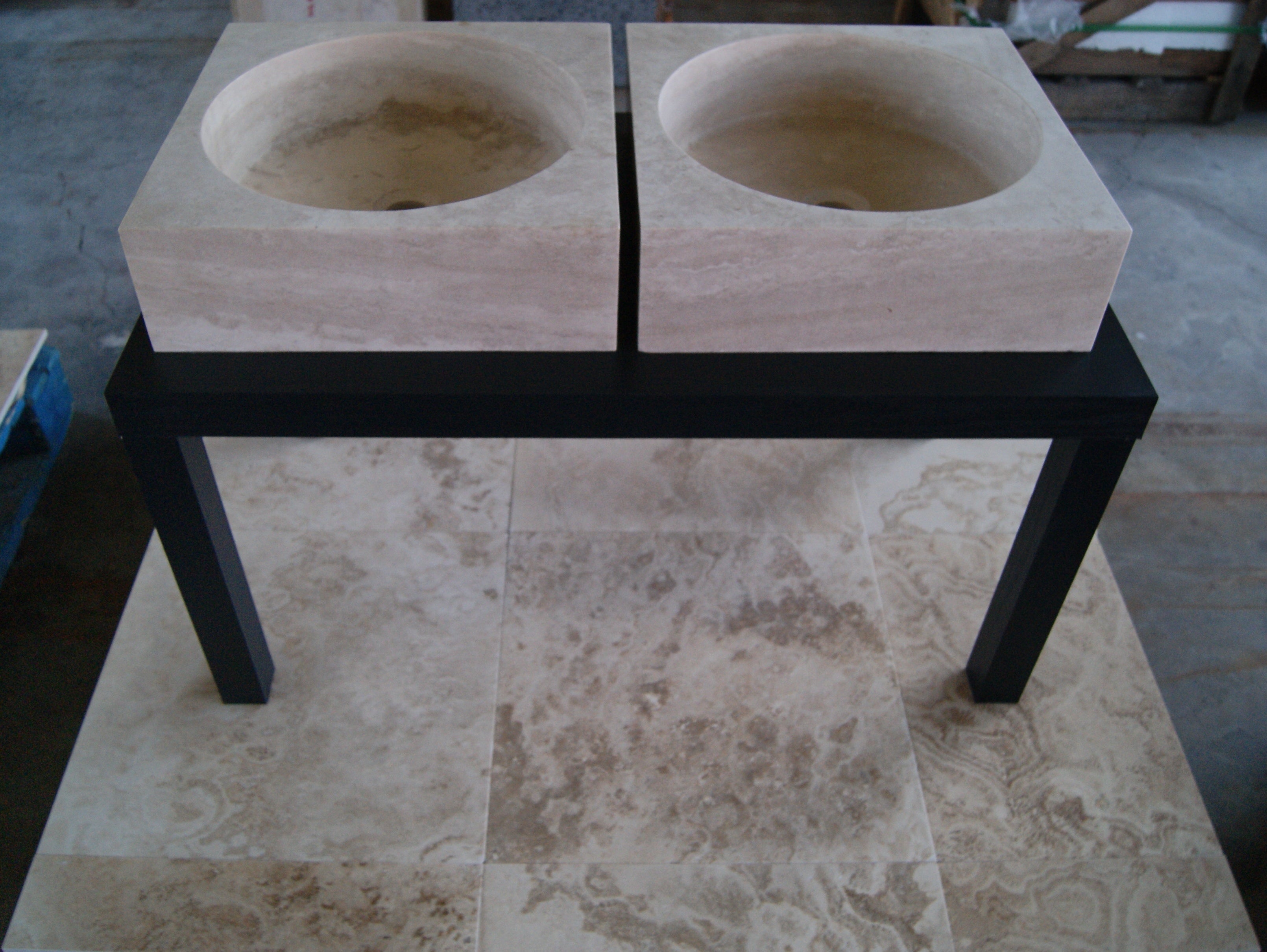 CLASSIC MEDIUM Travertine Honed/Filled, Straight & Round Sink