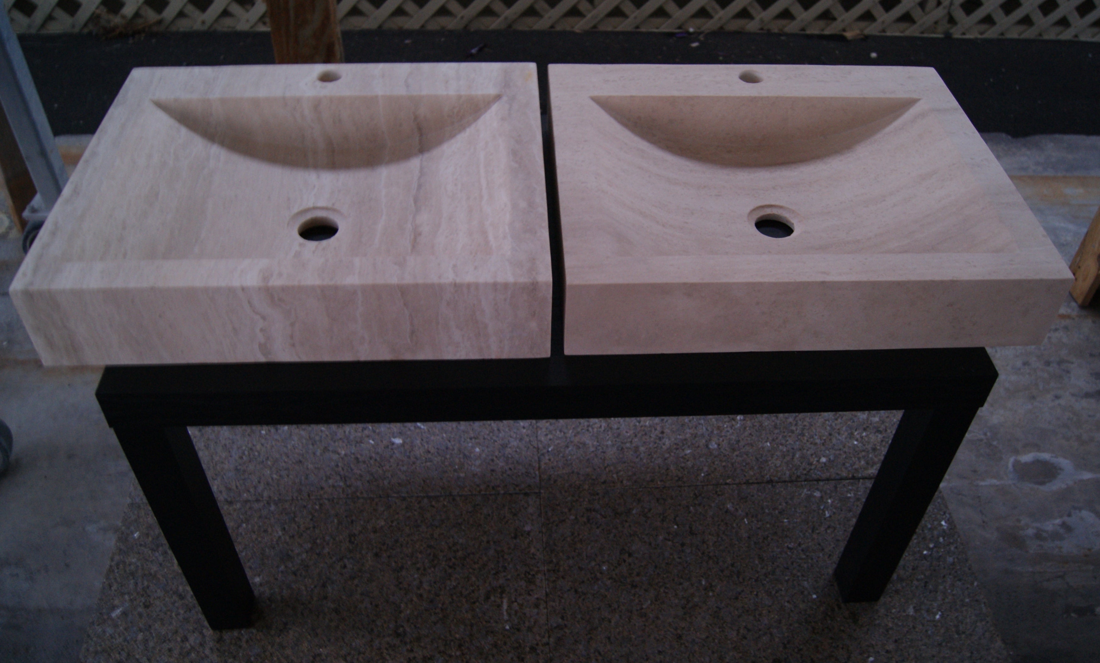 CLASSIC MEDIUM Travertine Straight & Bow Sink