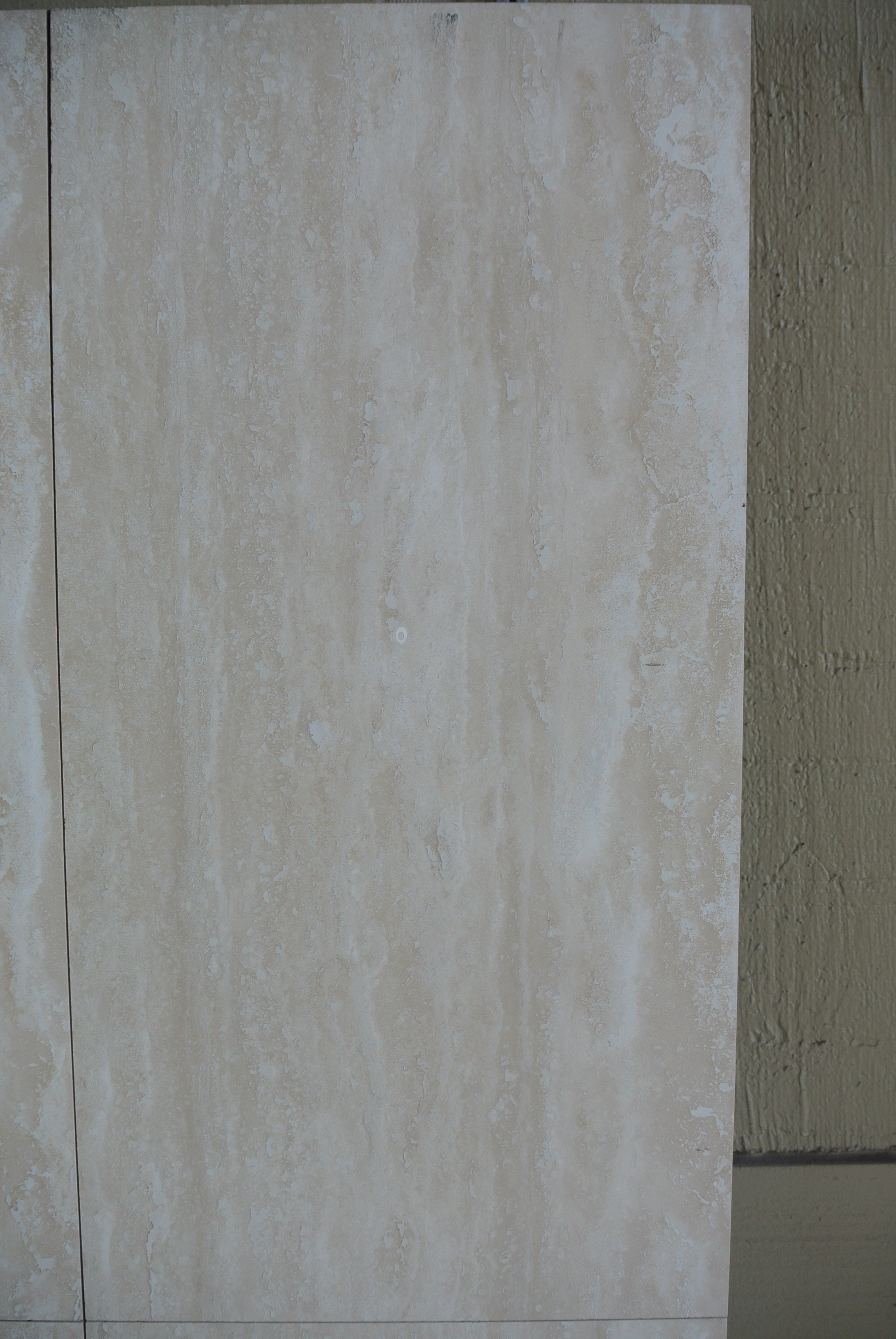 CLASSIC MEDIUM Travertine Honed-Filled Vein Cut Tile
