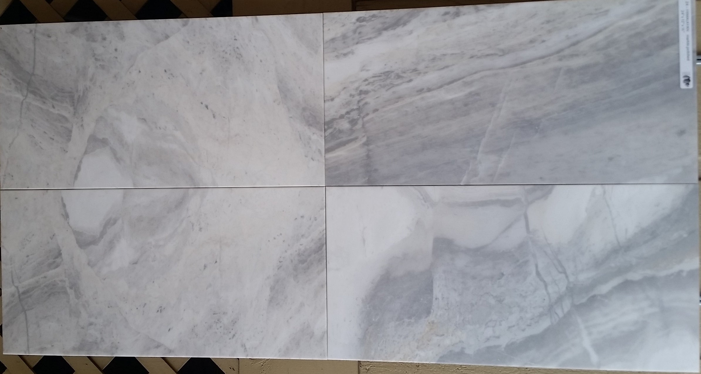 HIMALAYAN Marble Polished Tile