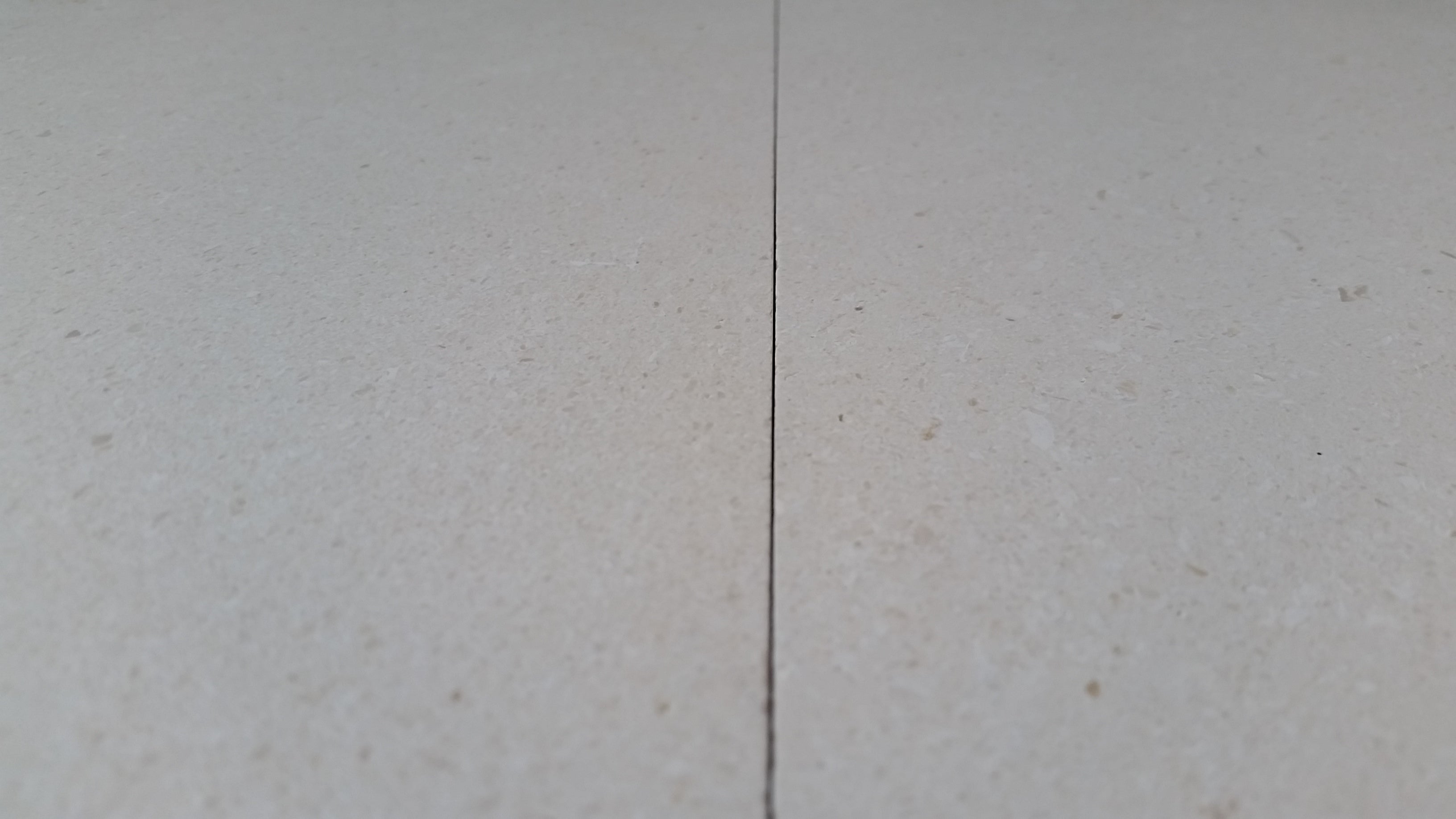 LYMRA Limestone Honed Tile