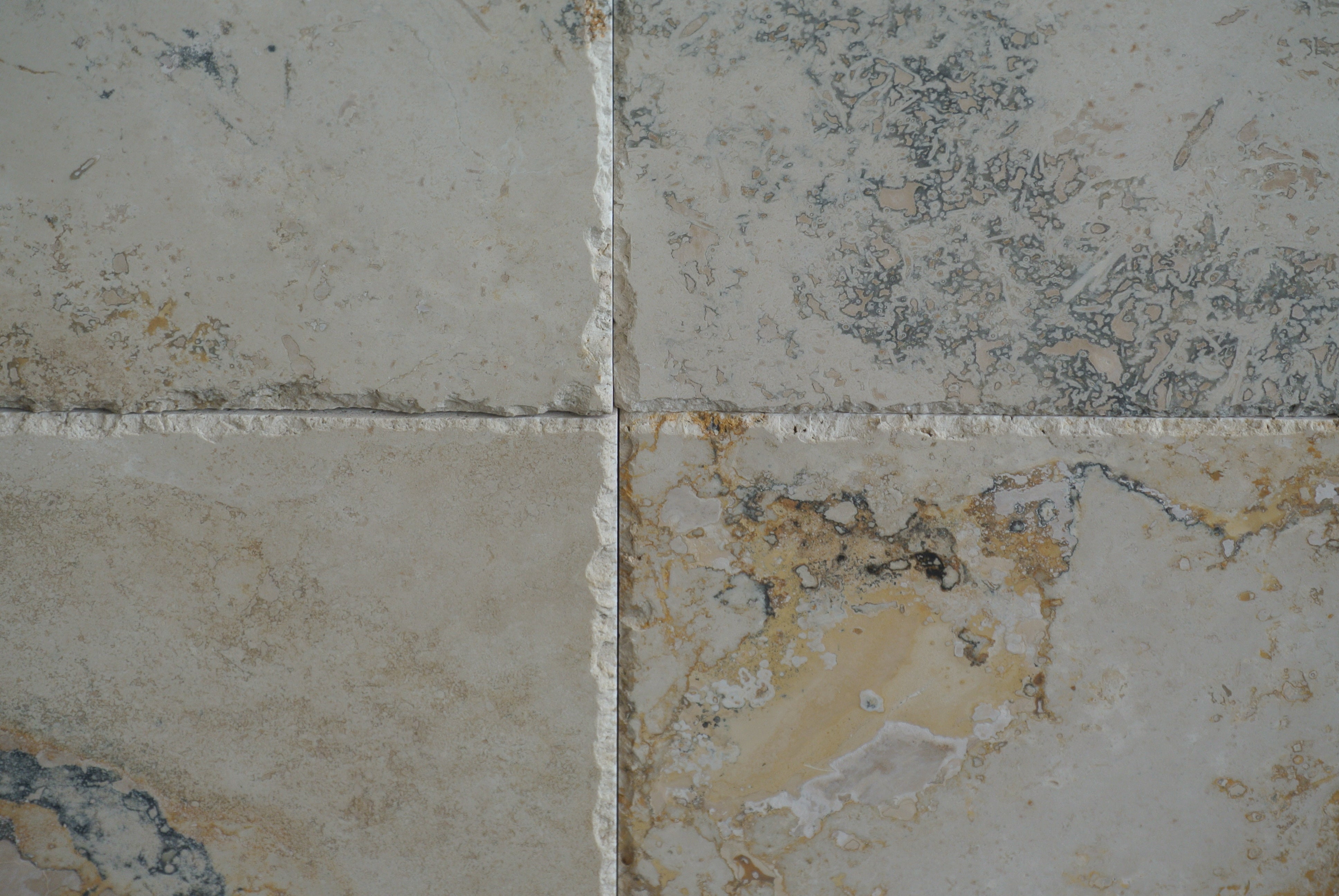 PANIOLO Travertine Honed-Filled Distressed Edge Tile