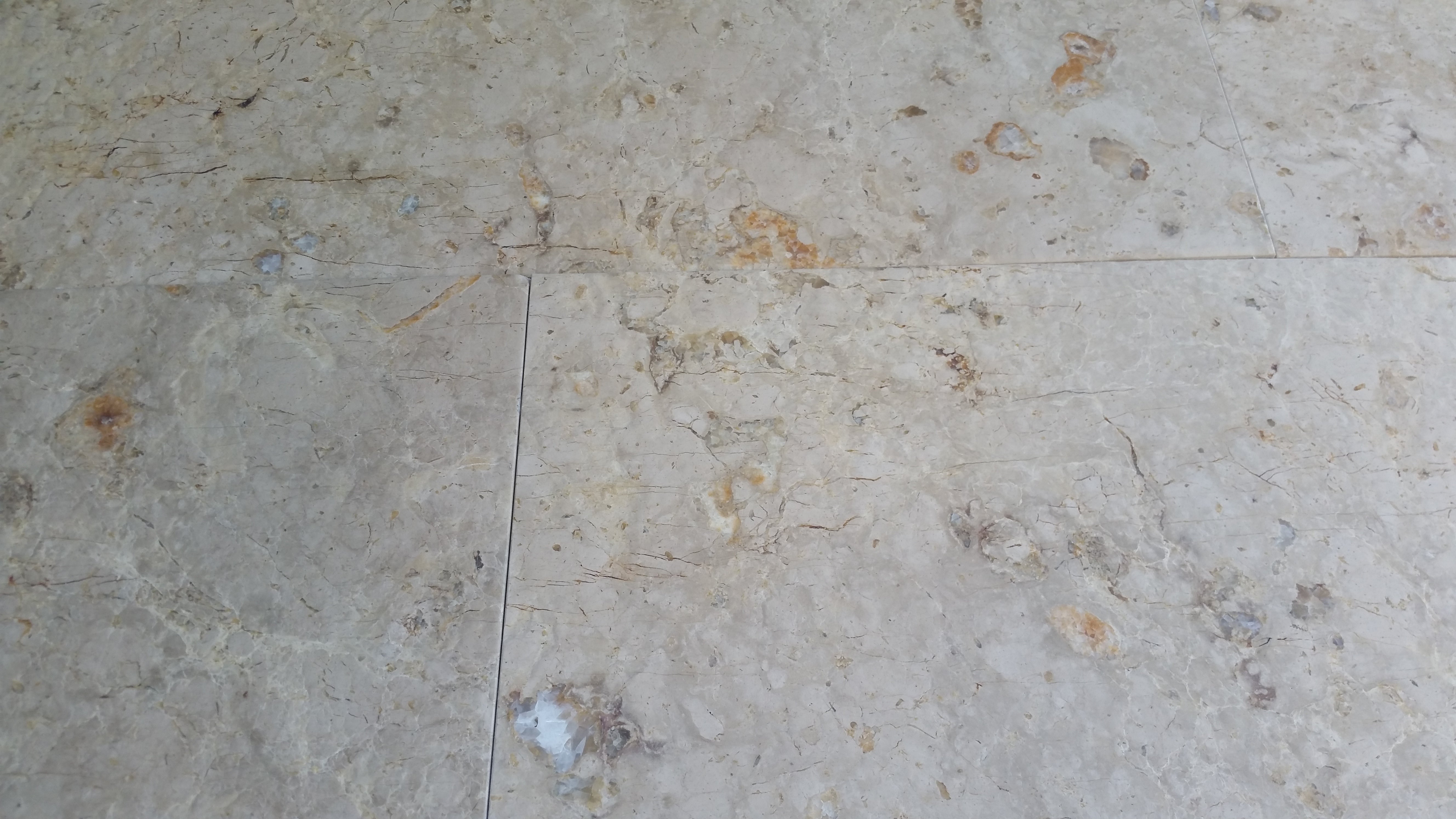 BRECHA MARITIMA Limestone Brushed Tile