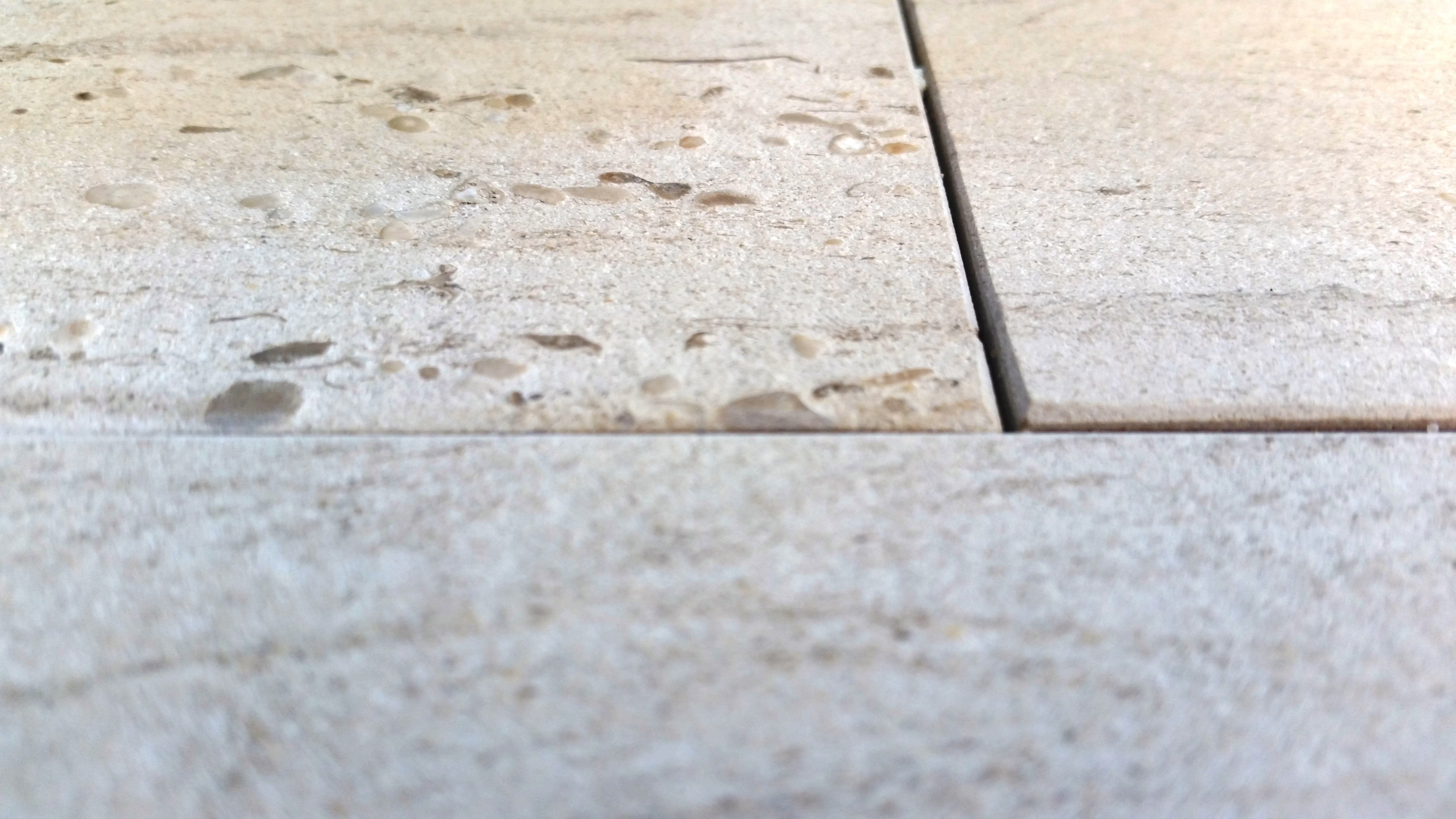 MOCHA CREME FC Limestone Brushed Tile