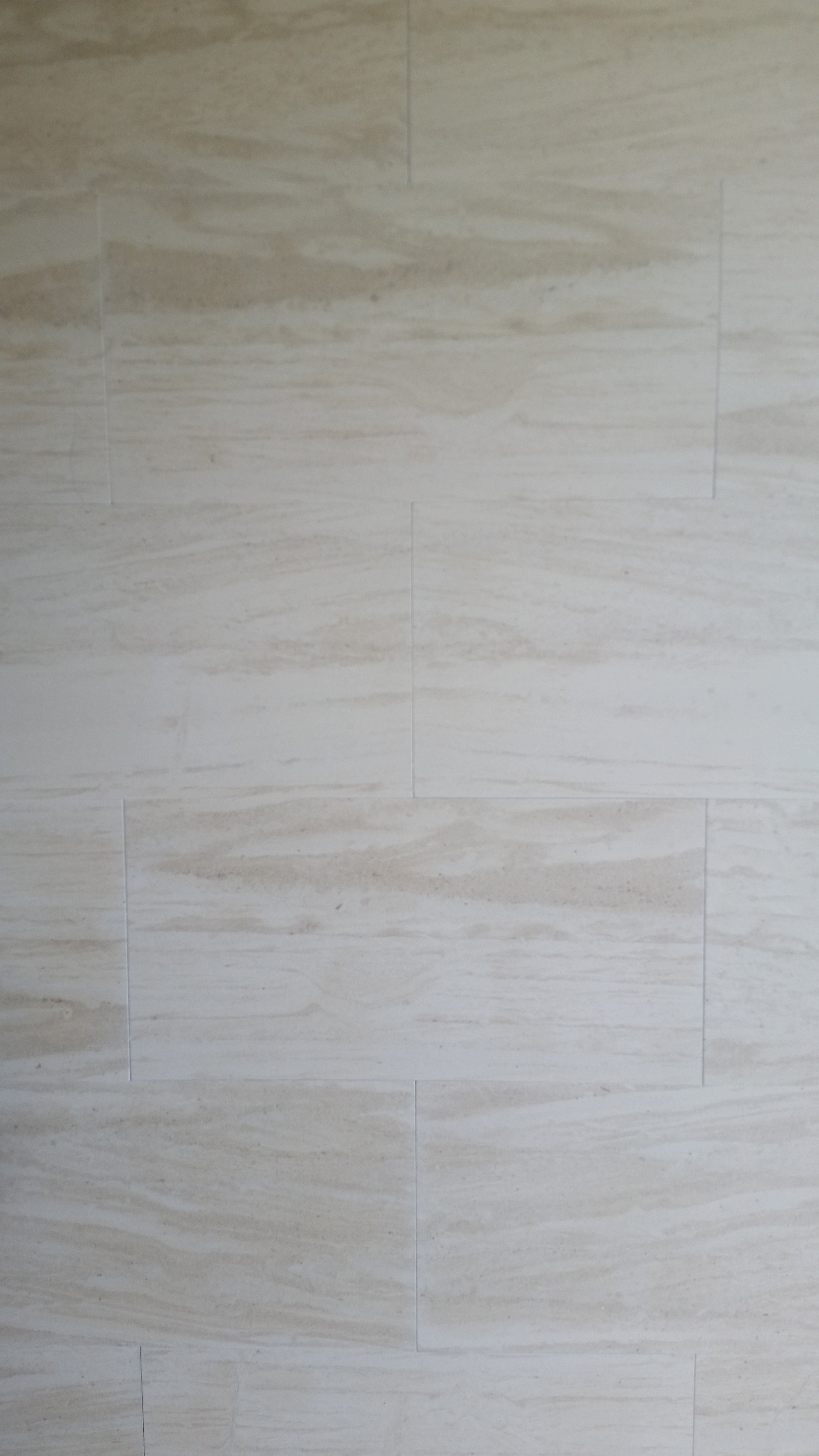 MOCHA CREME VANILLA Limestone Honed Tile