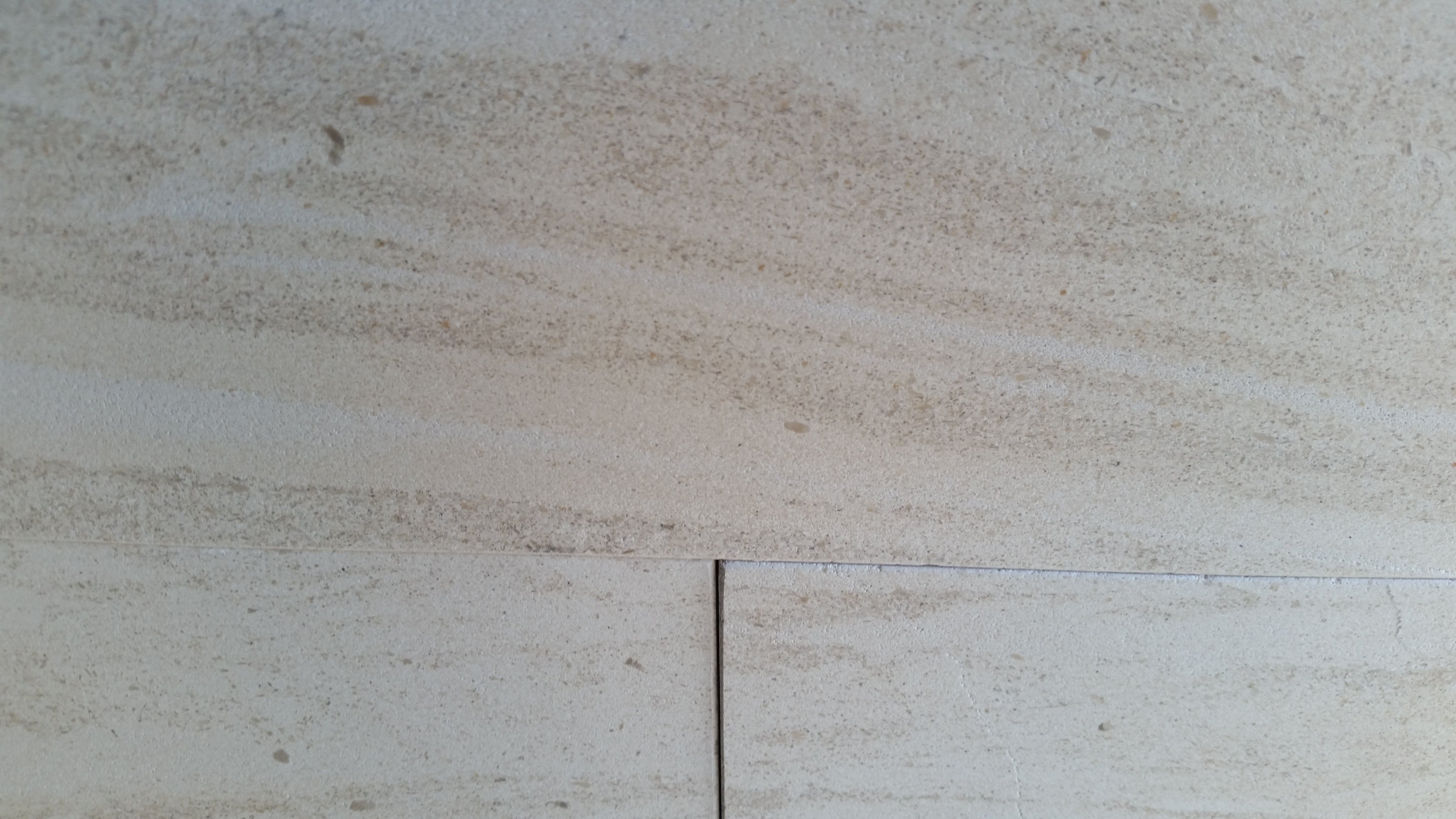 MOCHA CREME VANILLA Limestone Honed Tile