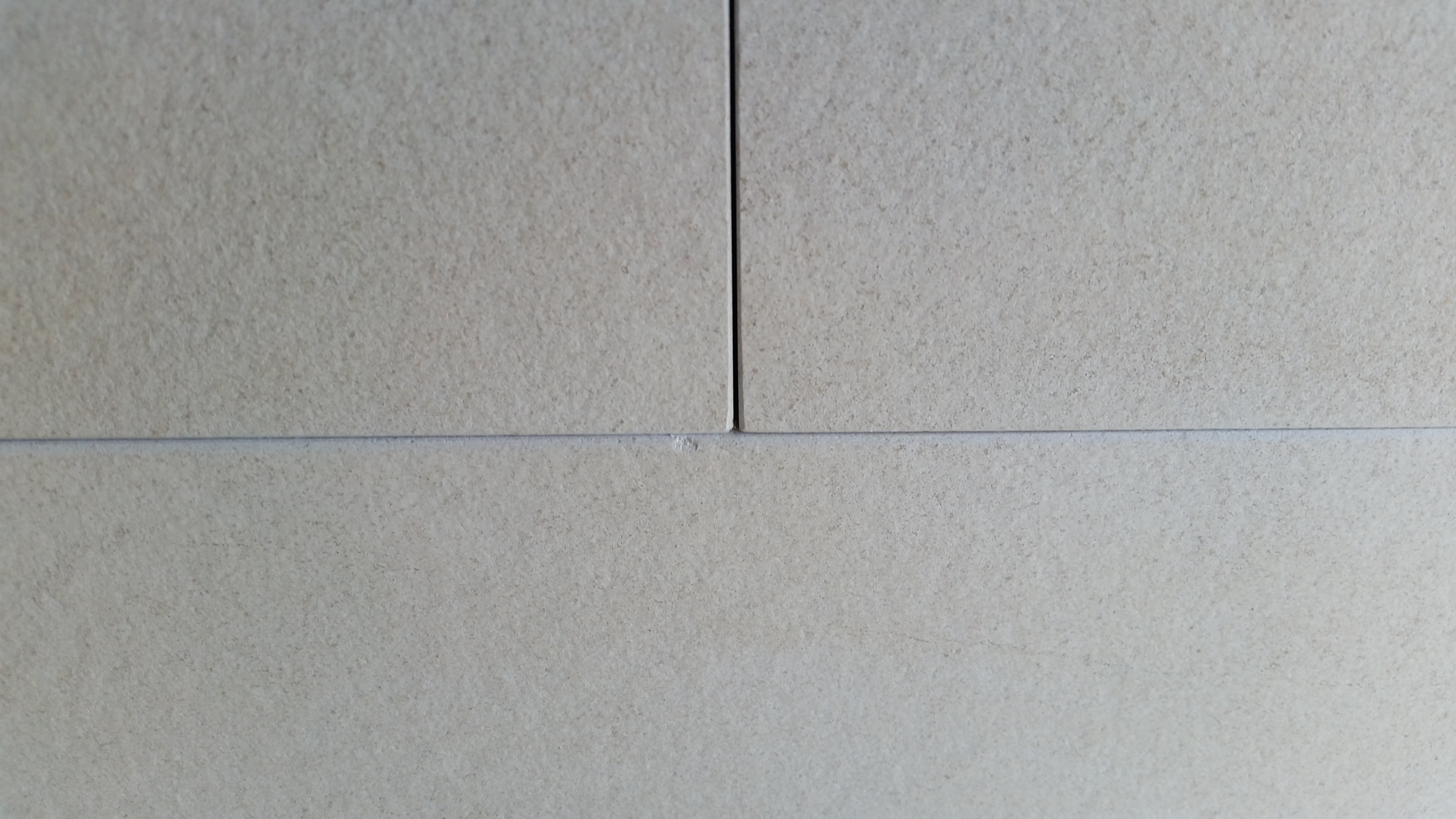 WHITE ROSAL Limestone Brushed Tile