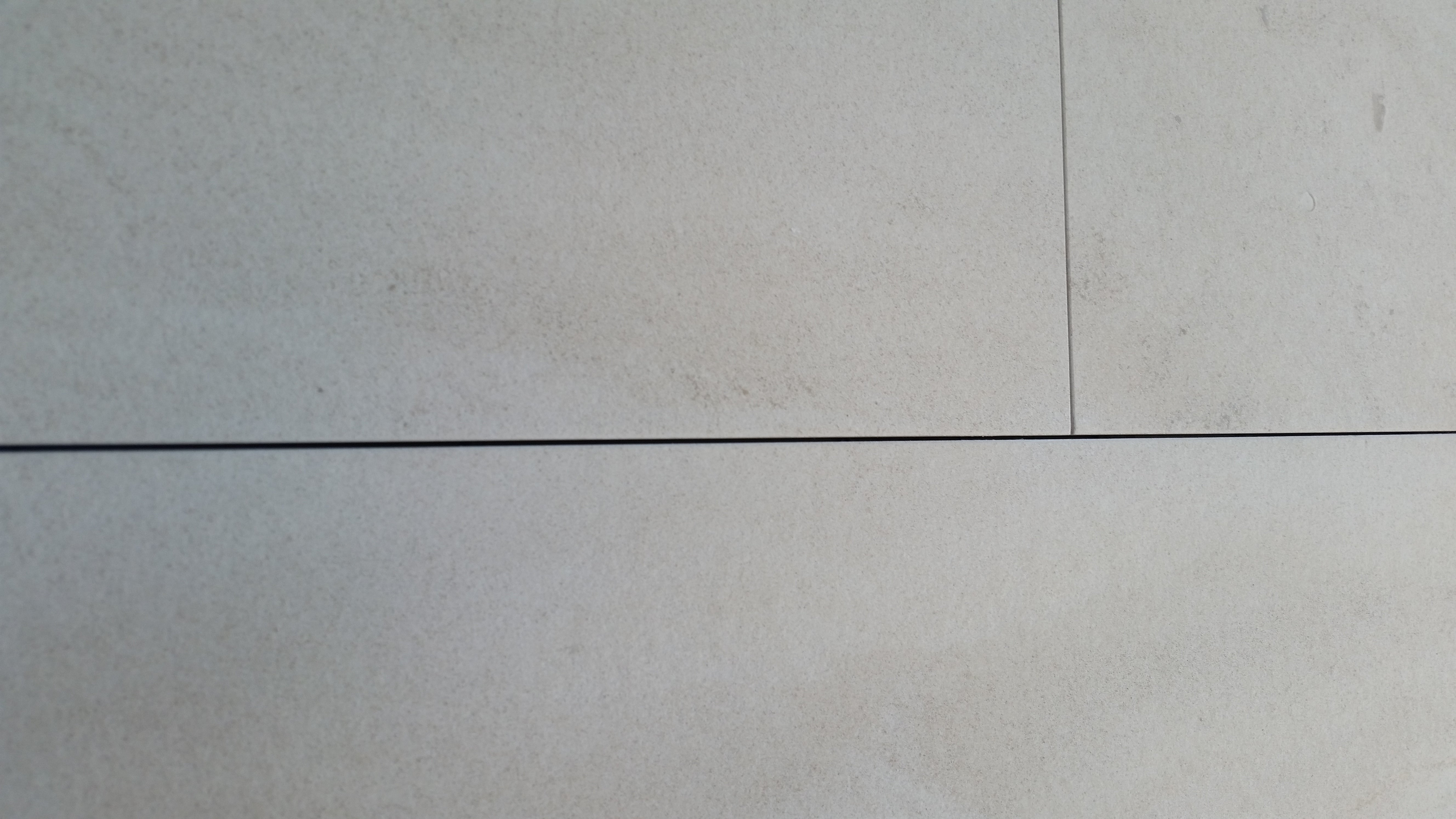 WHITE ROSAL Limestone Brushed Tile
