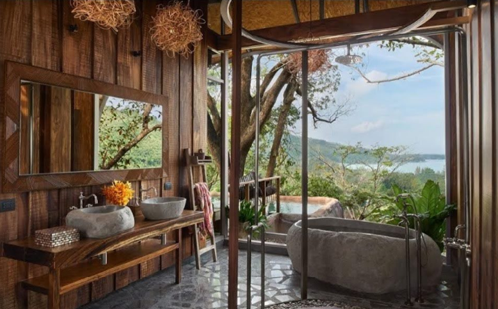 WILLOW CREEK River Stone Honed/Filled interior & Natural exterior Bathtub