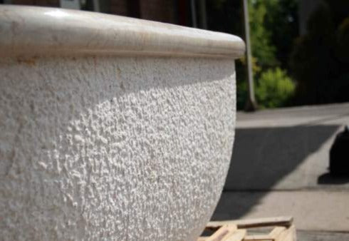 SEABREEZE Travertine Honed/Filled interior & rough picked exterior Oval Bathtub