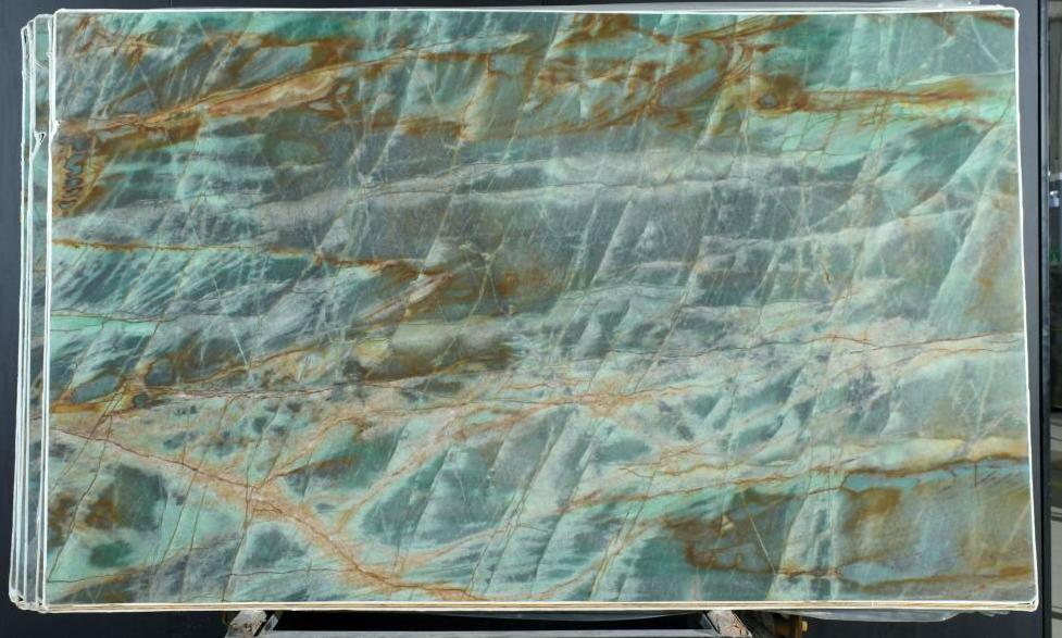 SAUIPE RUSTIC Quartzite Polished Slab