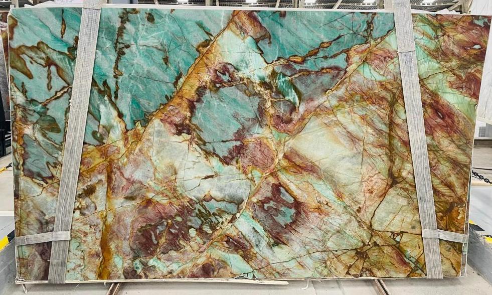 SAUIPE RUSTIC Quartzite Polished Slab