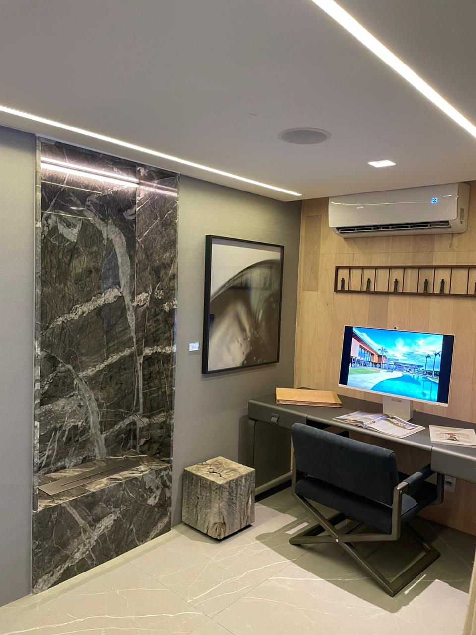 VICTORIA Granite Polished Slab