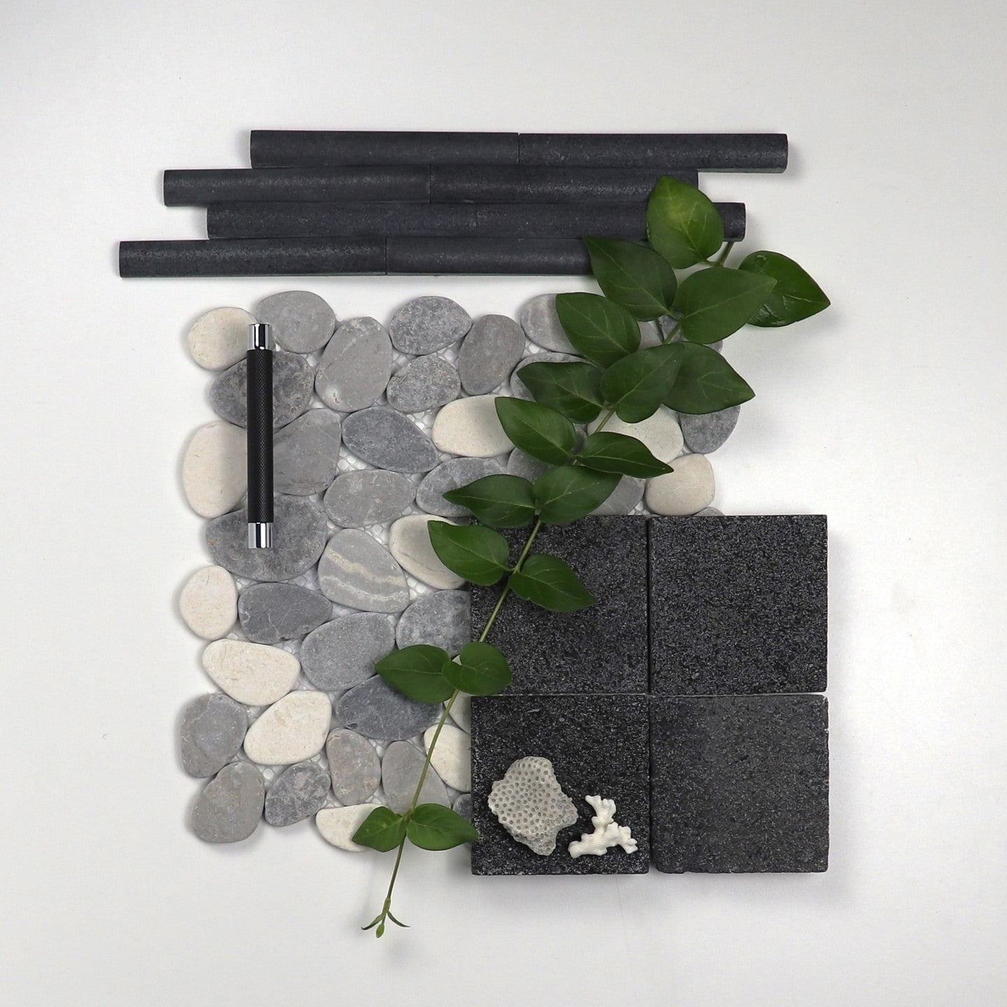 SUTRA BLACK, CRESCENT MINI INTERLOCK