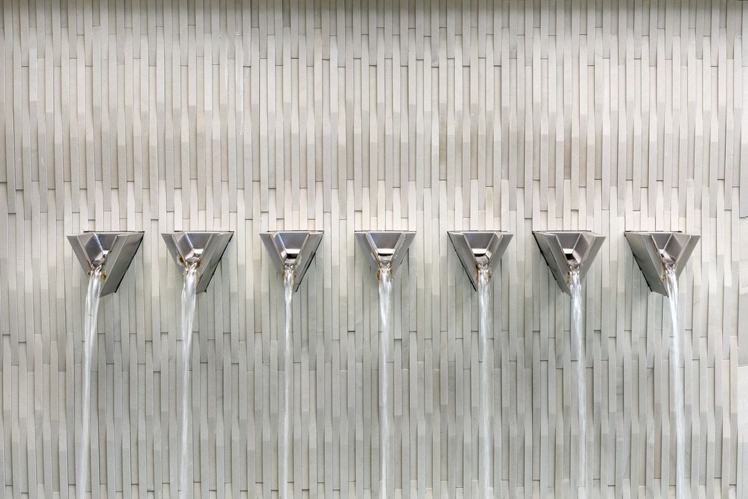 CRYSTAL WHITE, RHYTHM INTERLOCK