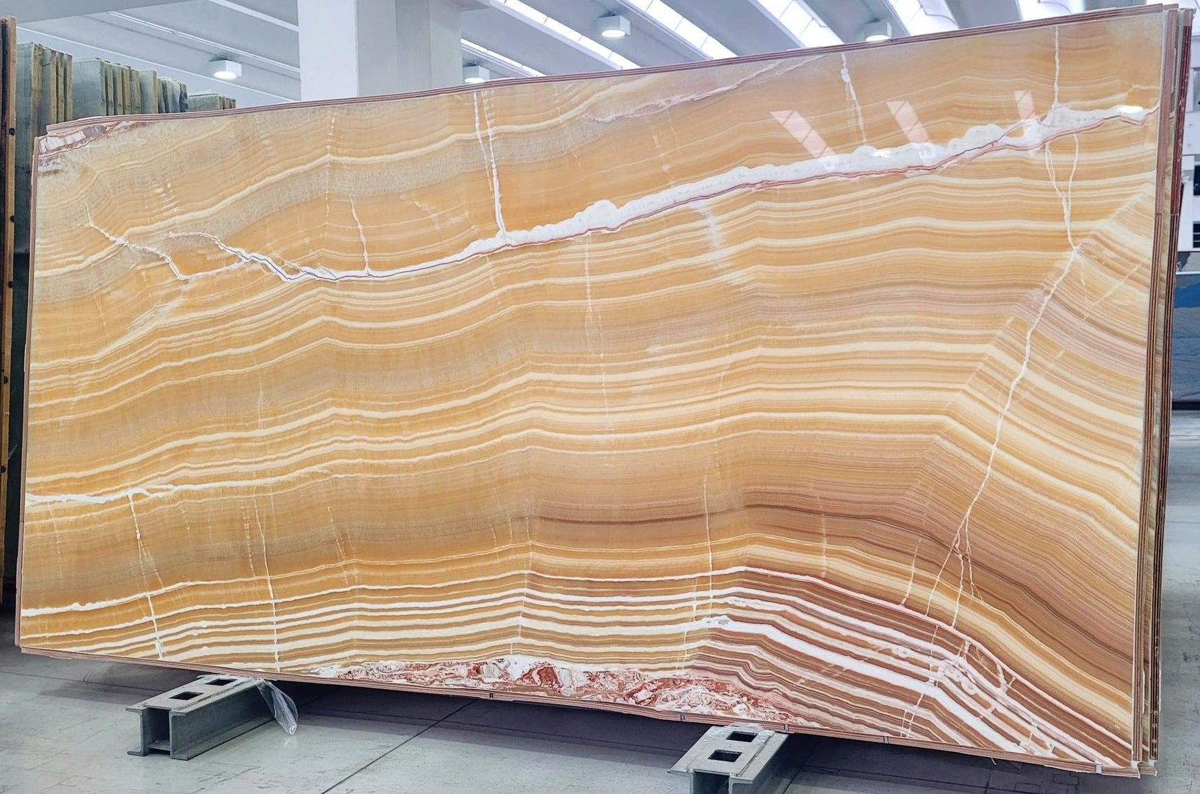 HONEY Onyx Polished Slab