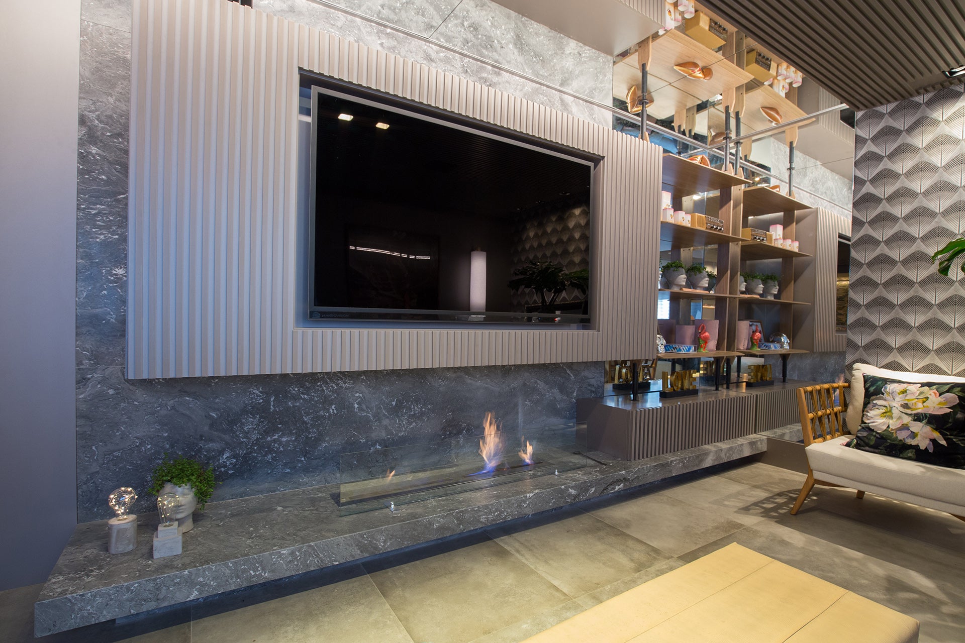 DONATELLO Dolomite Polished Slab