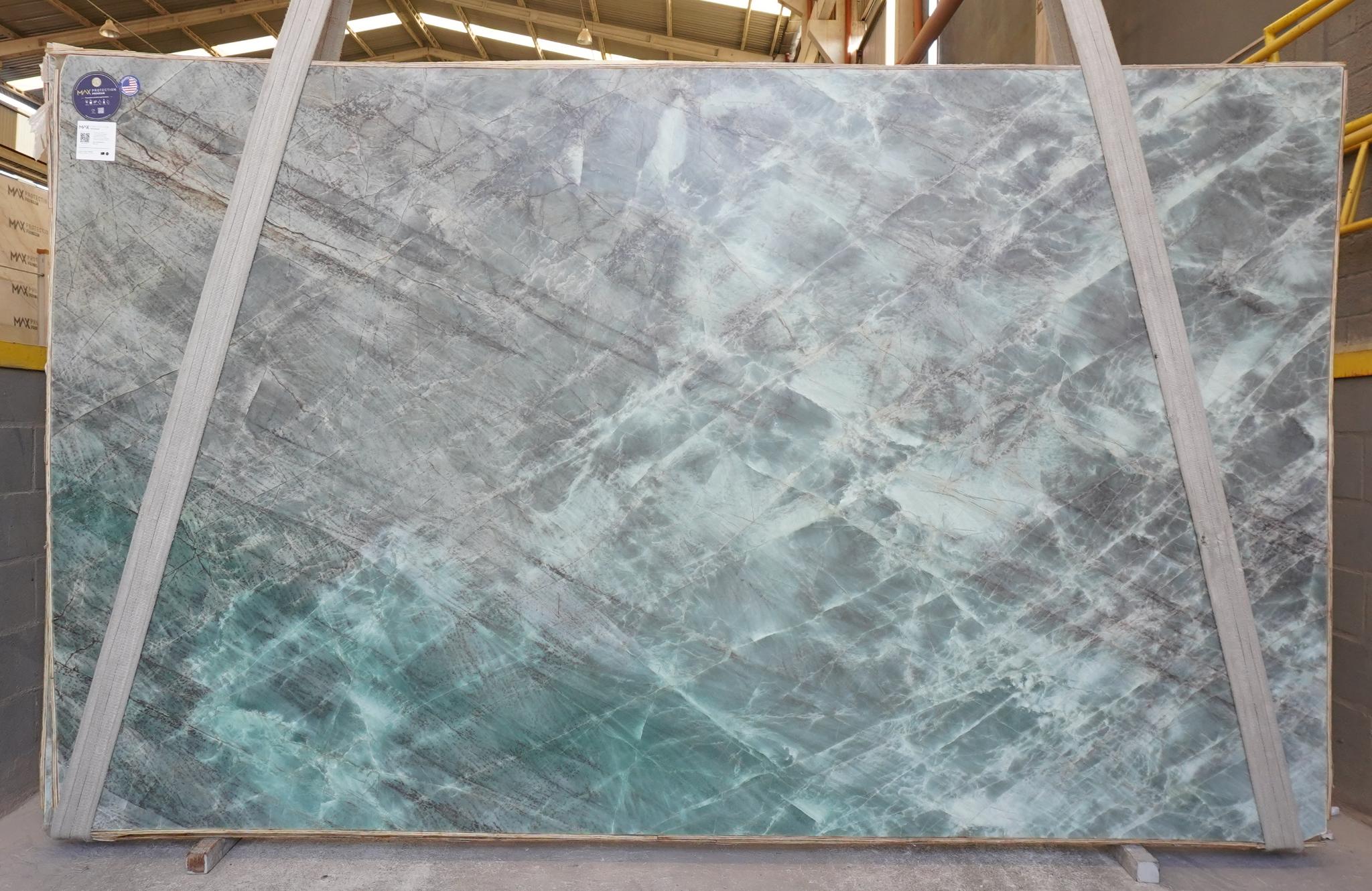 JADORE EMERALD Quartzite Polished Slab