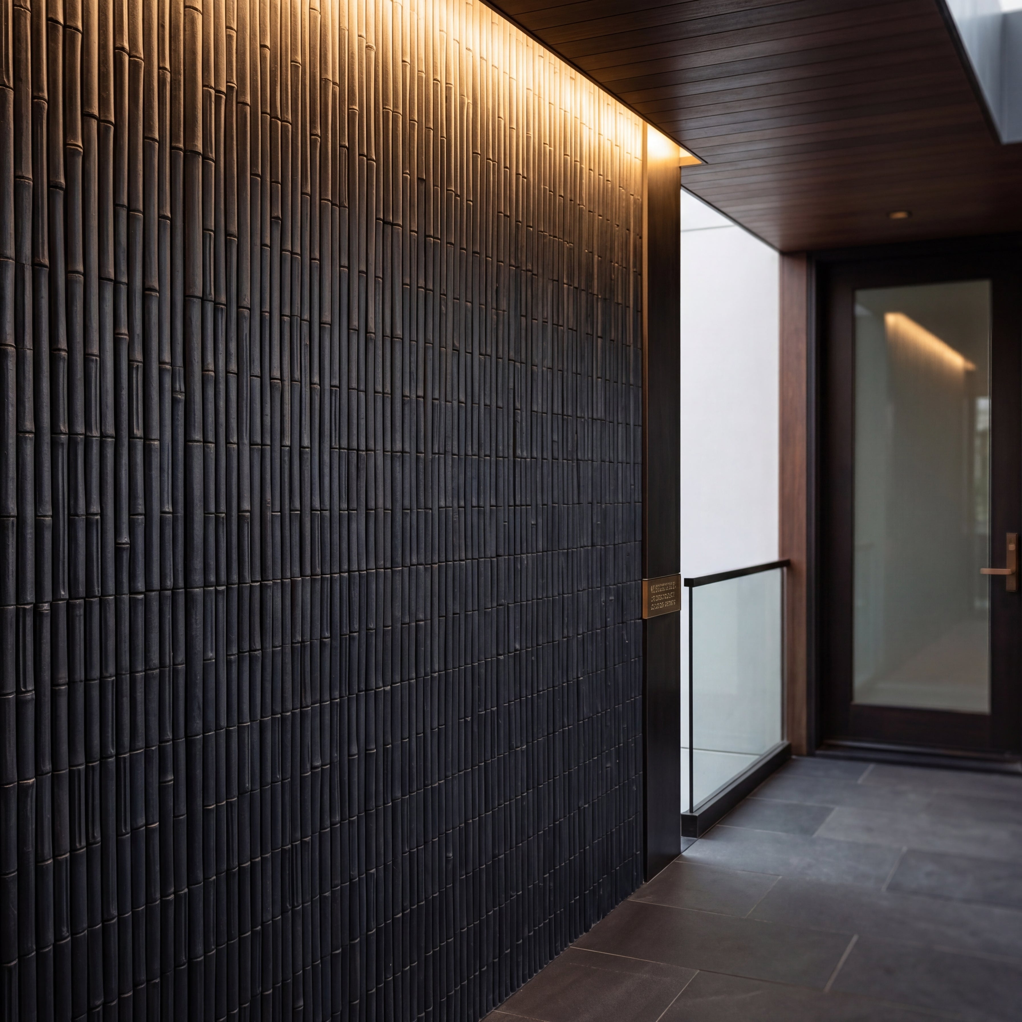 PURE BLACK, BAMBOO RELIEF - Havai'iano