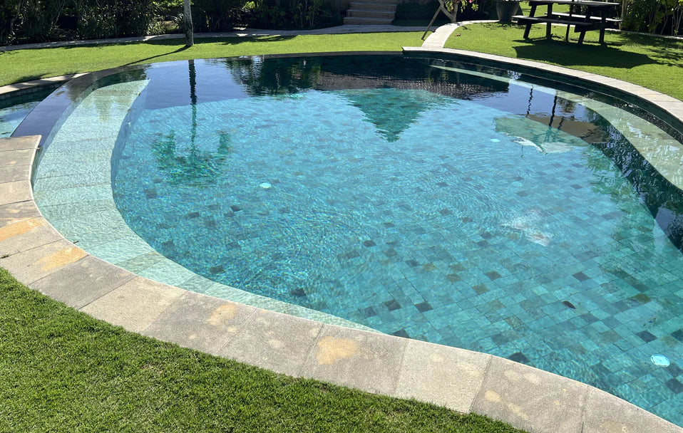 SUKABUMI SELECT 4x4 Honed